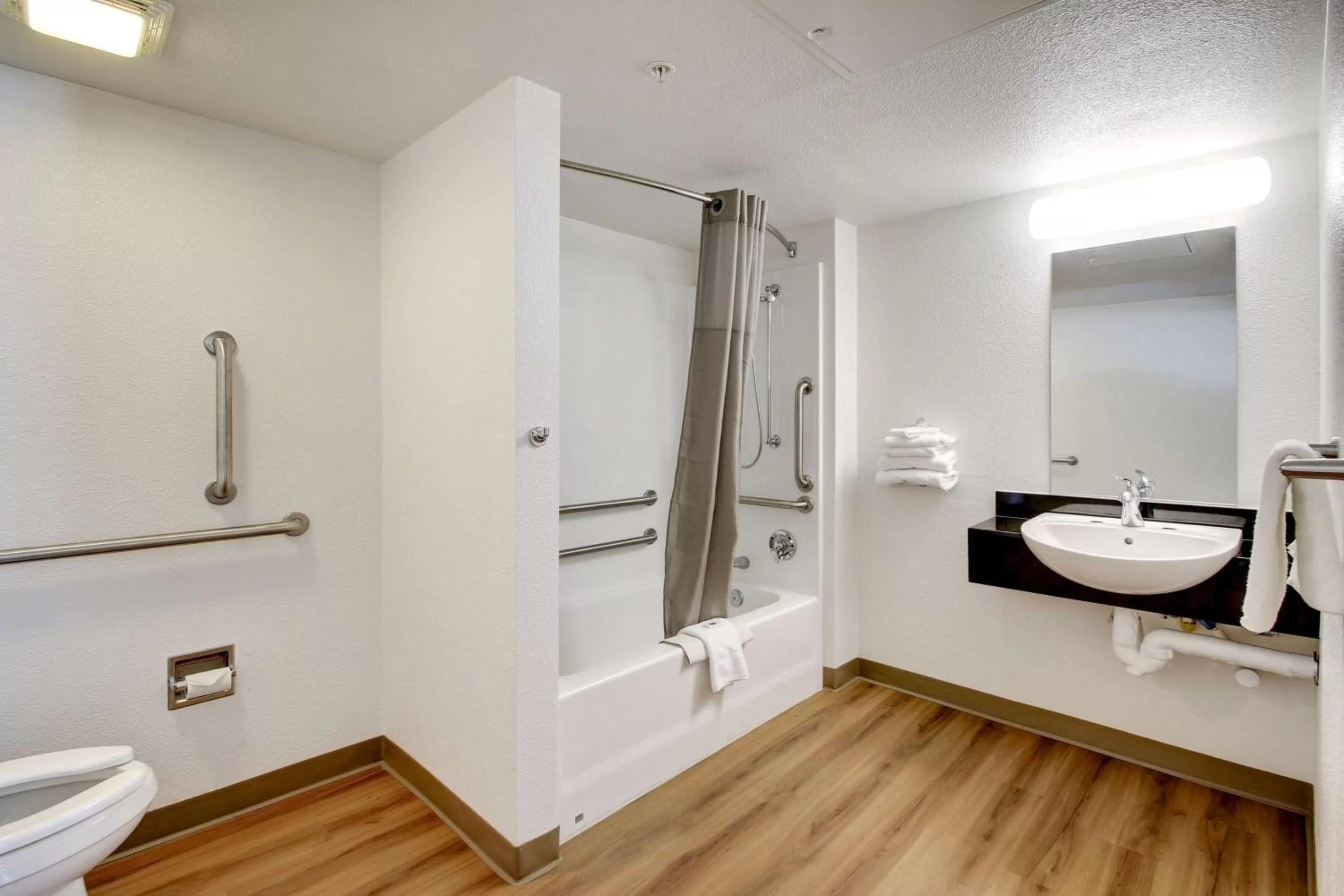 Bathroom in Motel 6-Ogden, UT - Riverdale