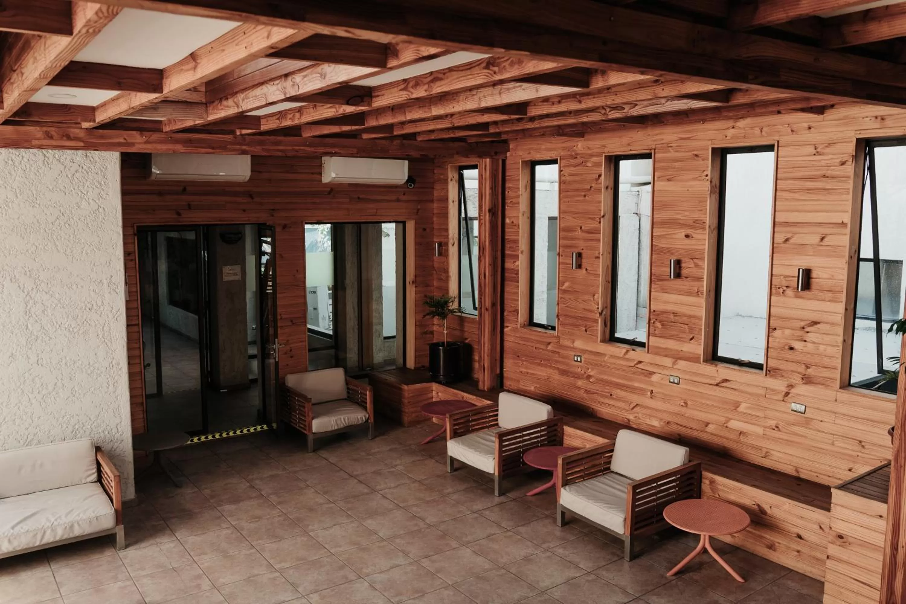 Swimming pool in Hotel Diego de Velazquez