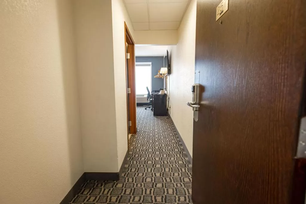 Bedroom in Savannah House Hotel