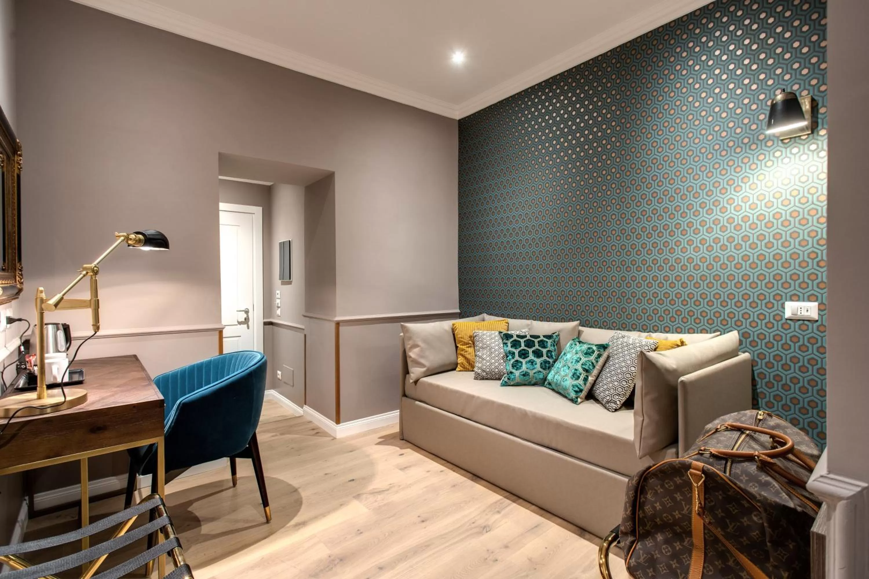 Living room in Tree Charme Parliament Boutique Hotel