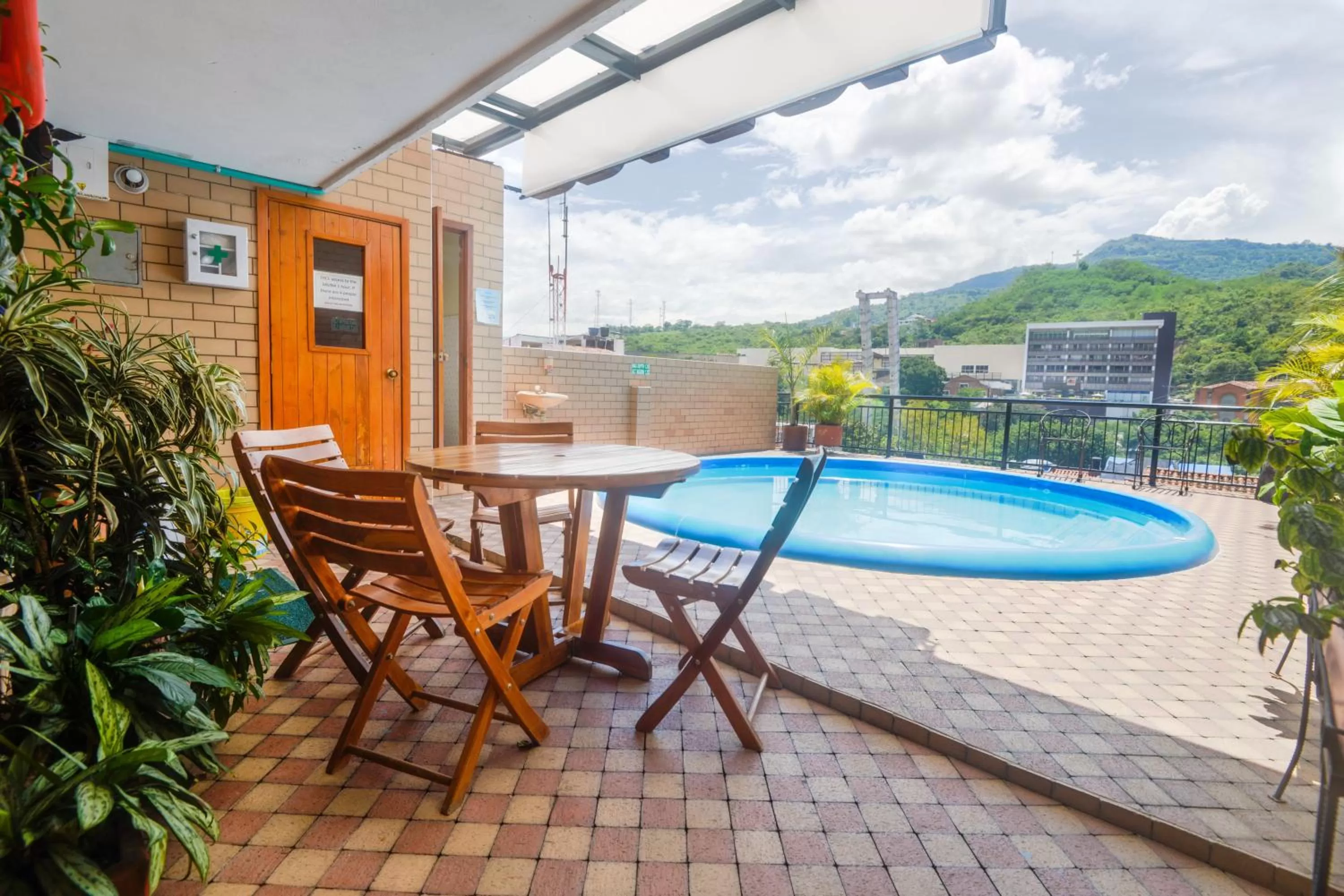 Pool view in Sam'S VIP Hostel San Gil