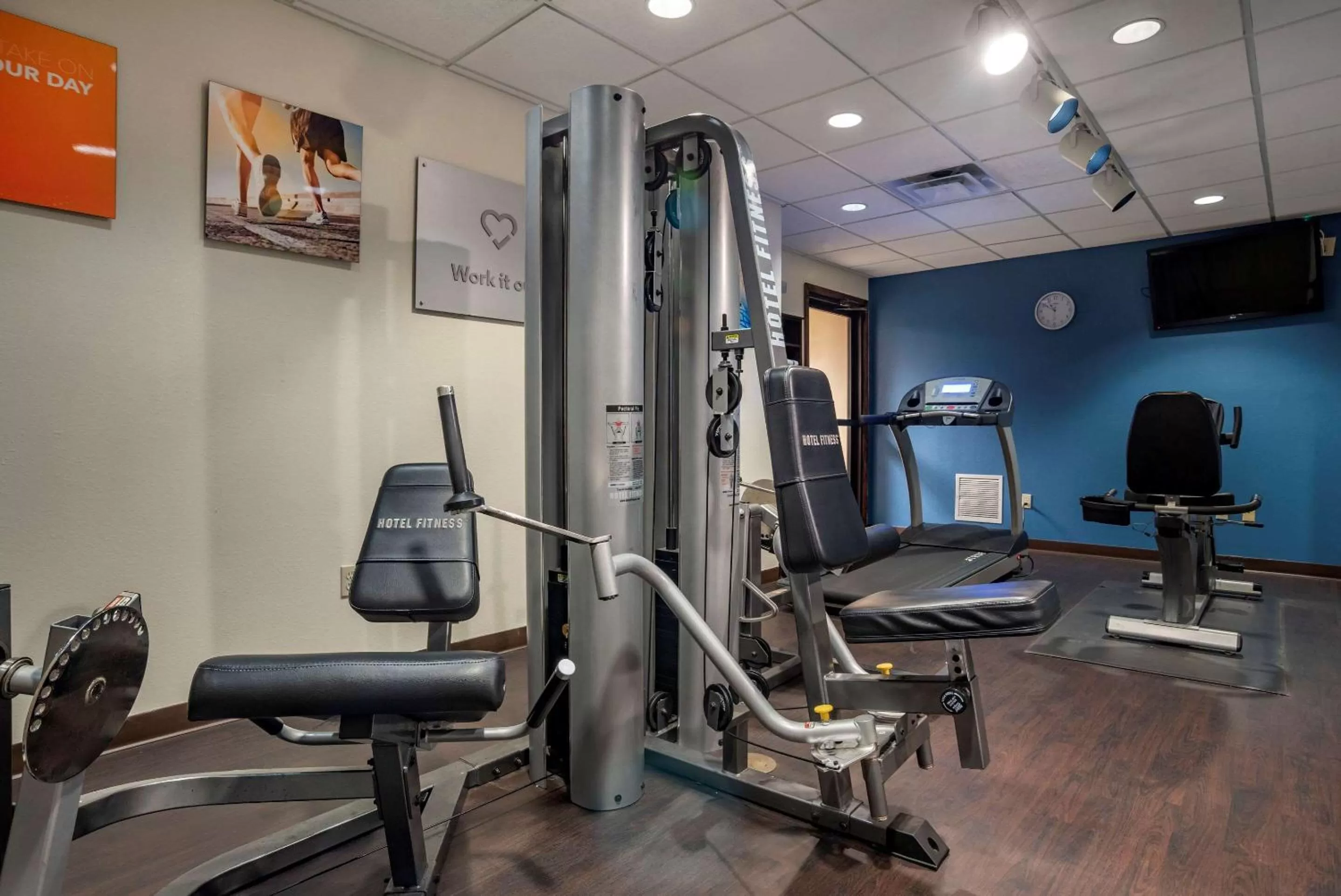 Fitness centre/facilities in Comfort Suites Mobile West Tillmans Corner