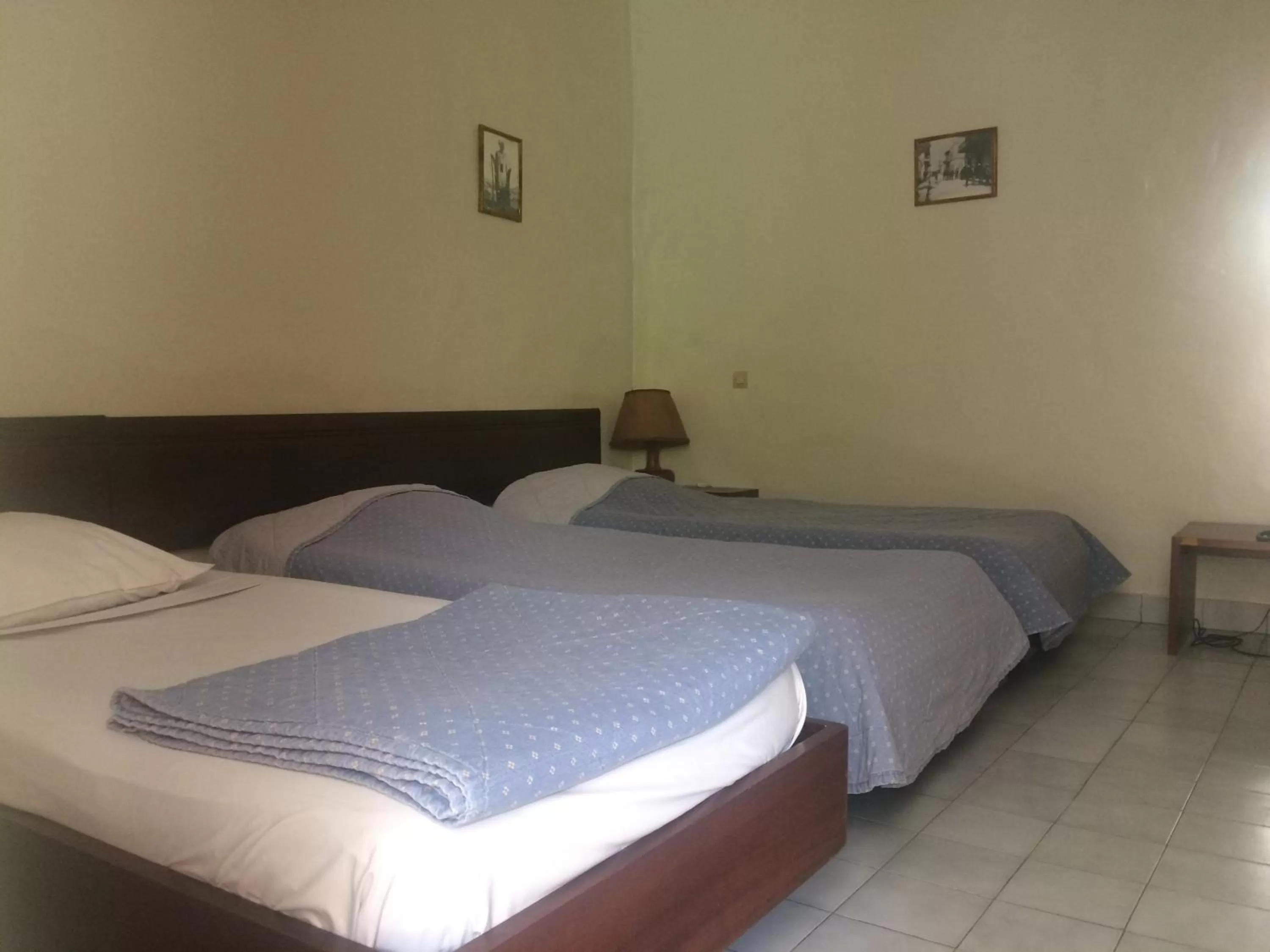 Photo of the whole room, Bed in Hôtel Saint-Louis Sun Dakar