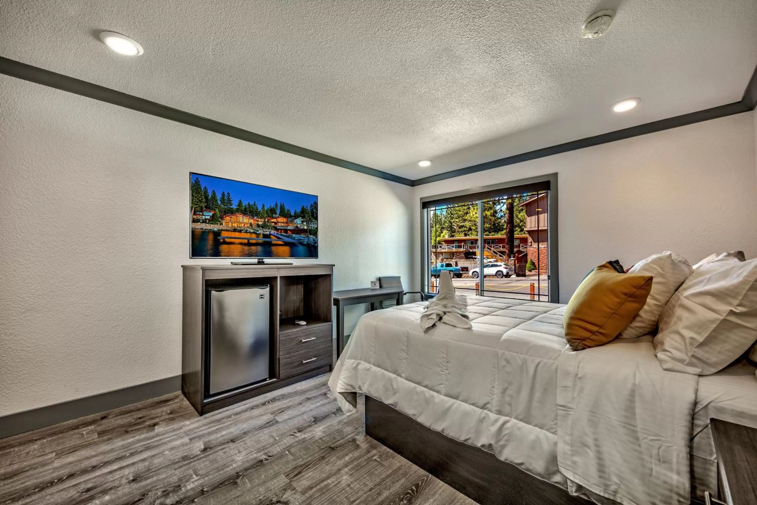 Bedroom, Bed in The Elet Hotel