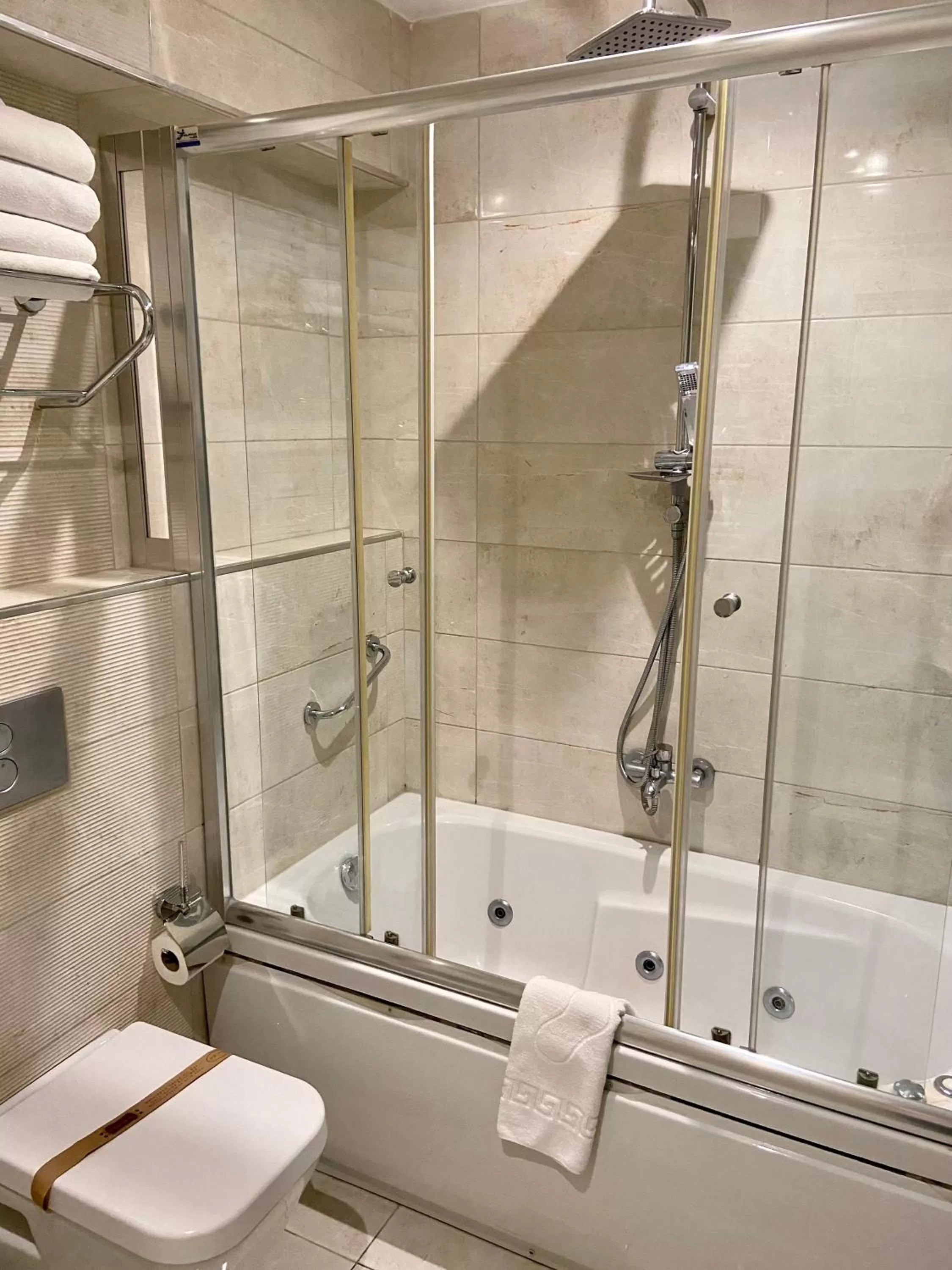 Bathroom in Arena Hotel - Special Class