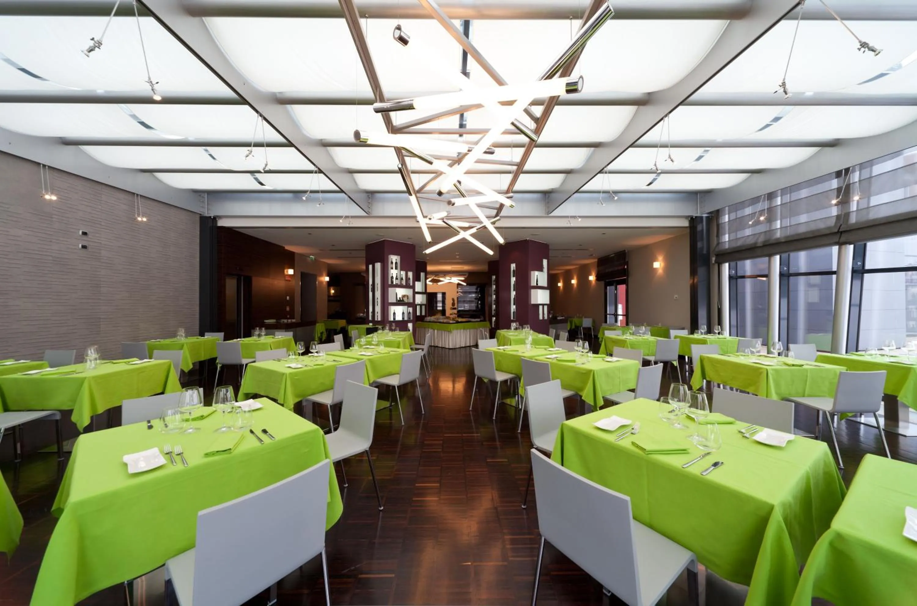 Restaurant/places to eat in RMH MODENA DES ARTS