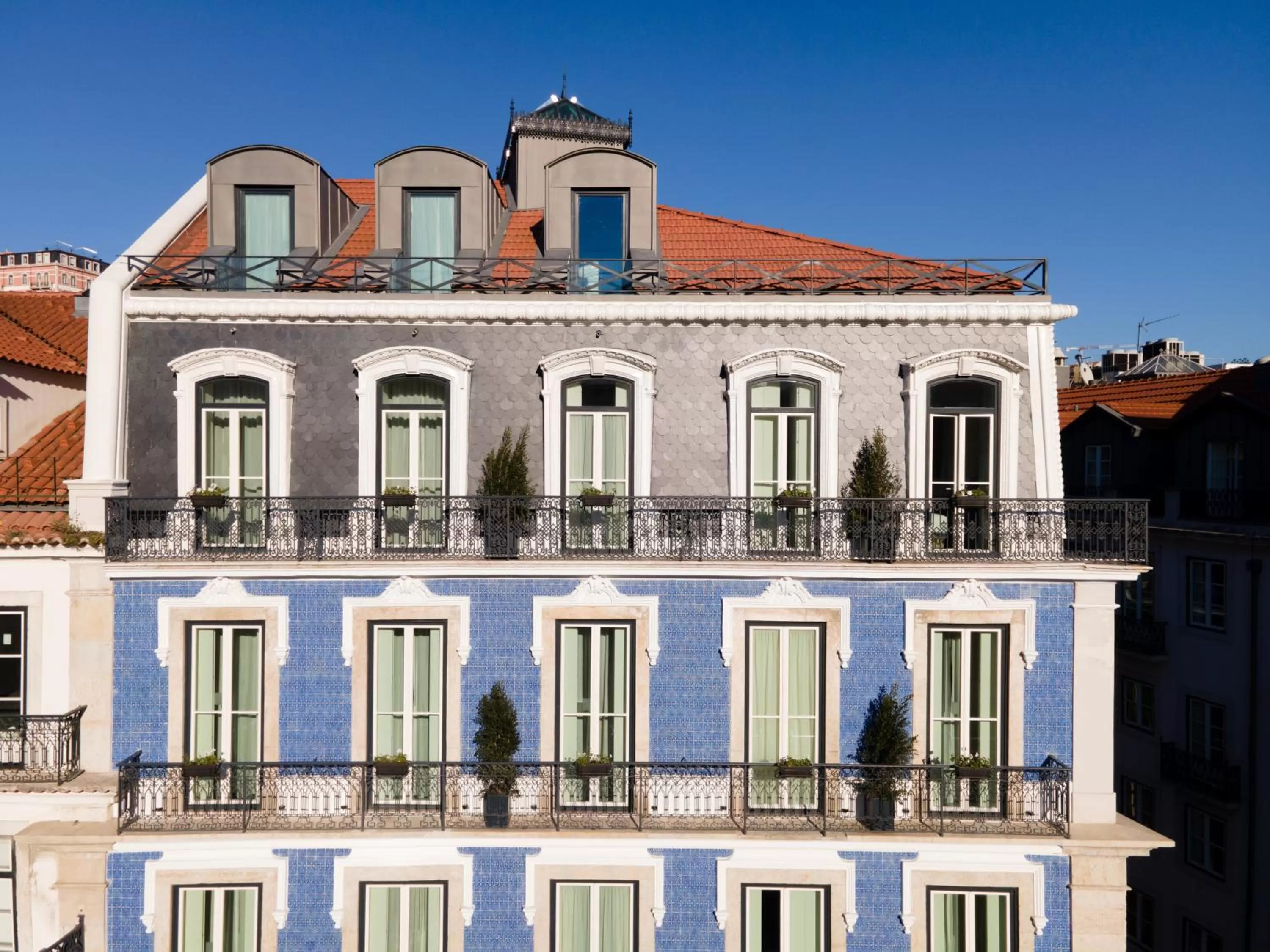 Property building in Blue Liberdade Hotel
