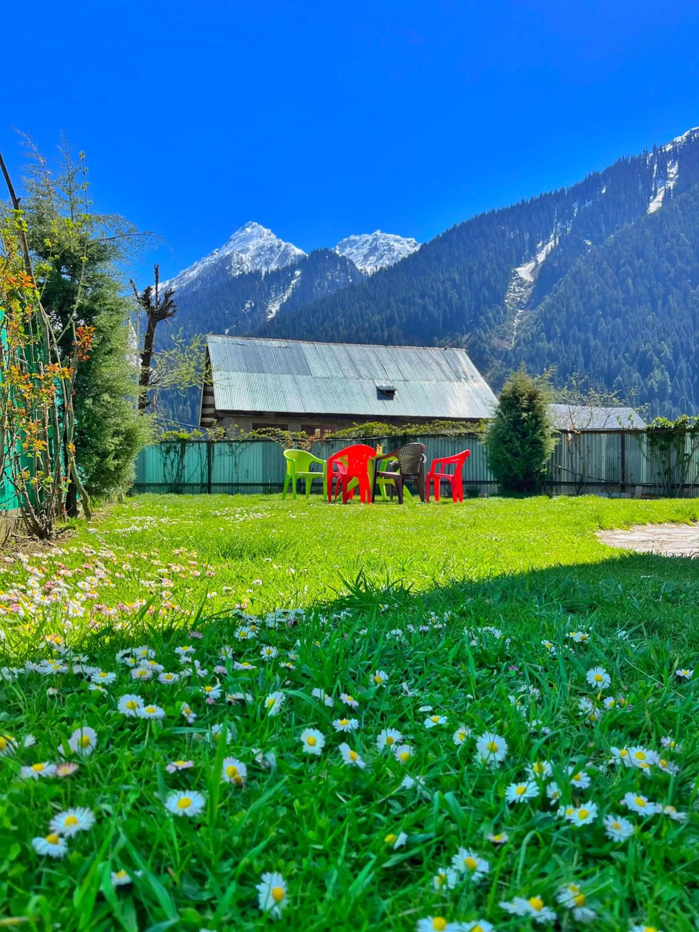 Spring, Property Building in Kolahoi Heights Guest House