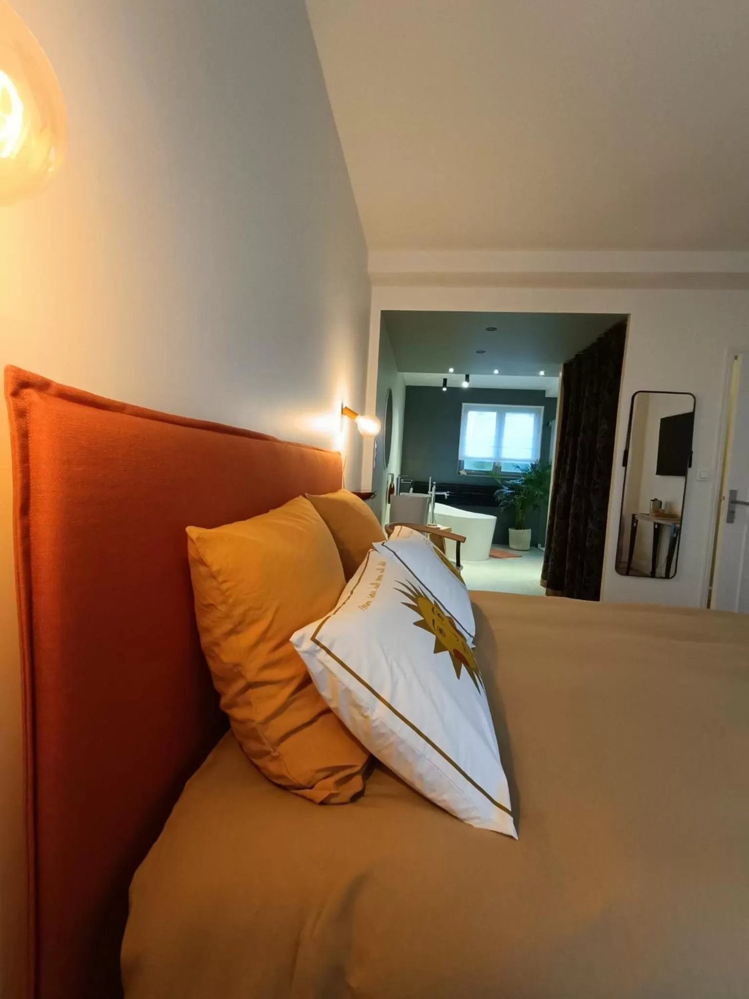 Bed in Maison et Florescence