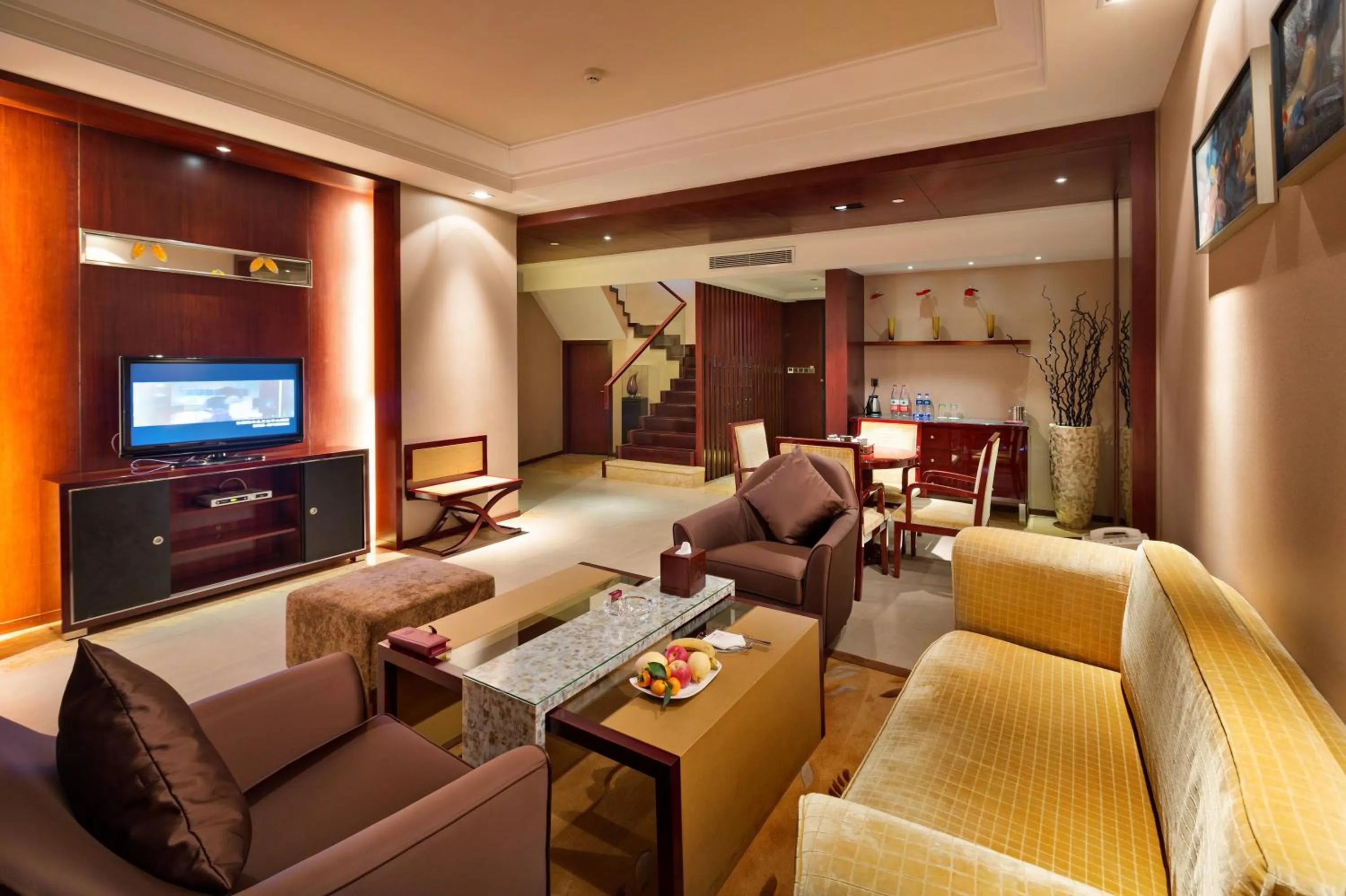 Living room in Good View Hotel Tangxia - 15 mins drive from Dongguan South Railway Station