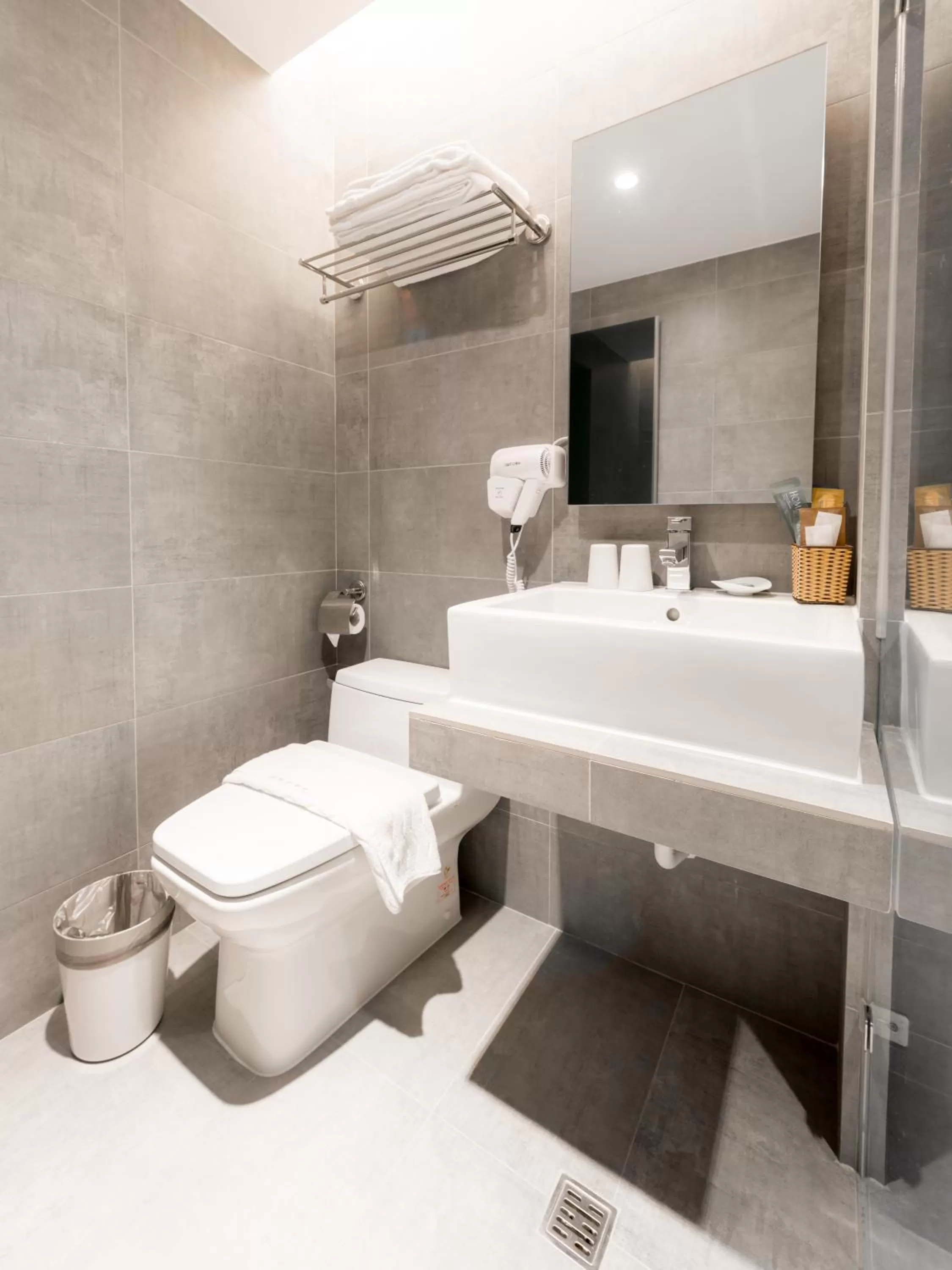 Toilet in Wountain Hotel