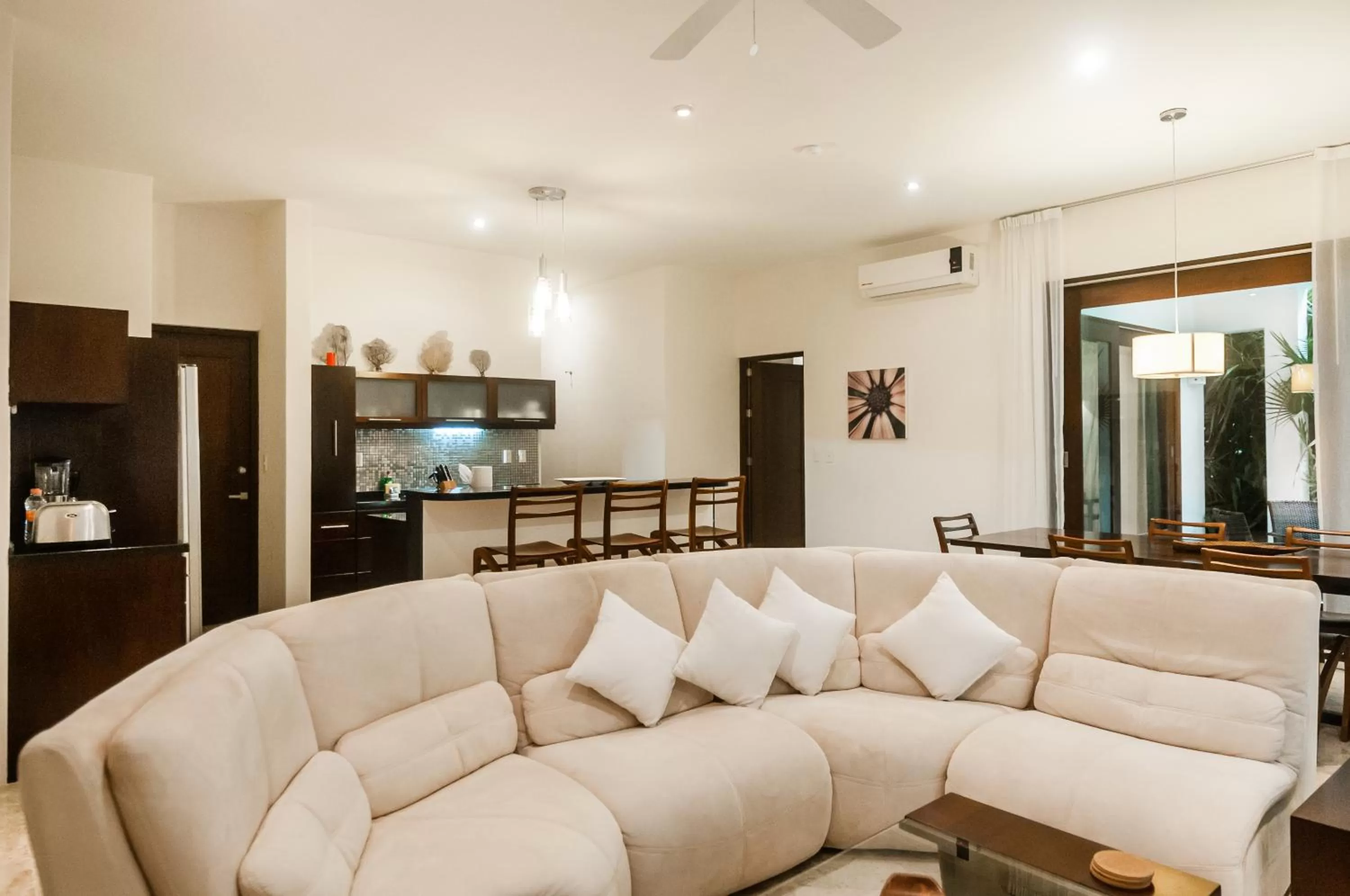 Kitchen or kitchenette in Mak Nuk Village - Clothing Optional