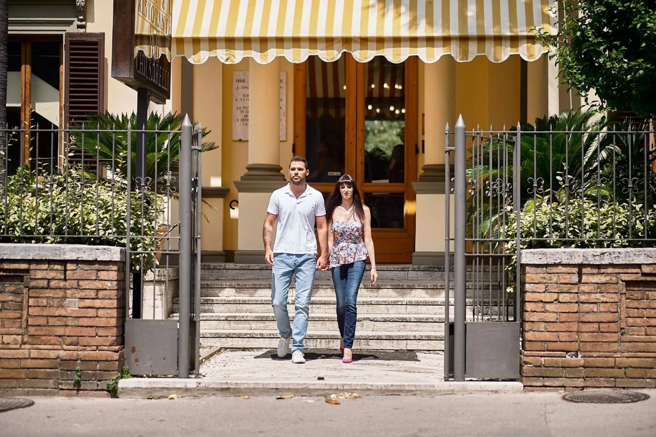 Facade/entrance in Albergo Chiusarelli