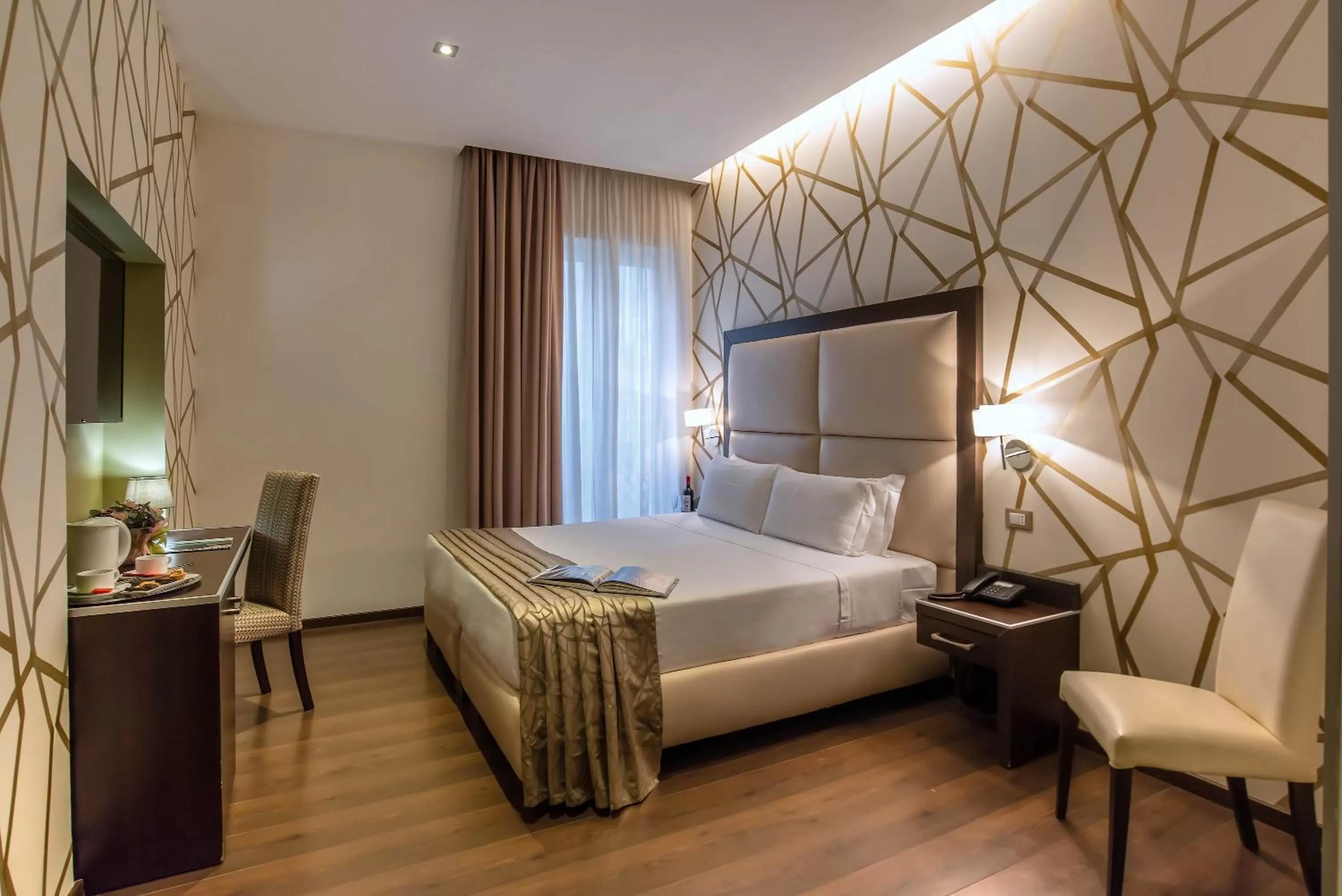 Photo of the whole room in Catone District Hotel