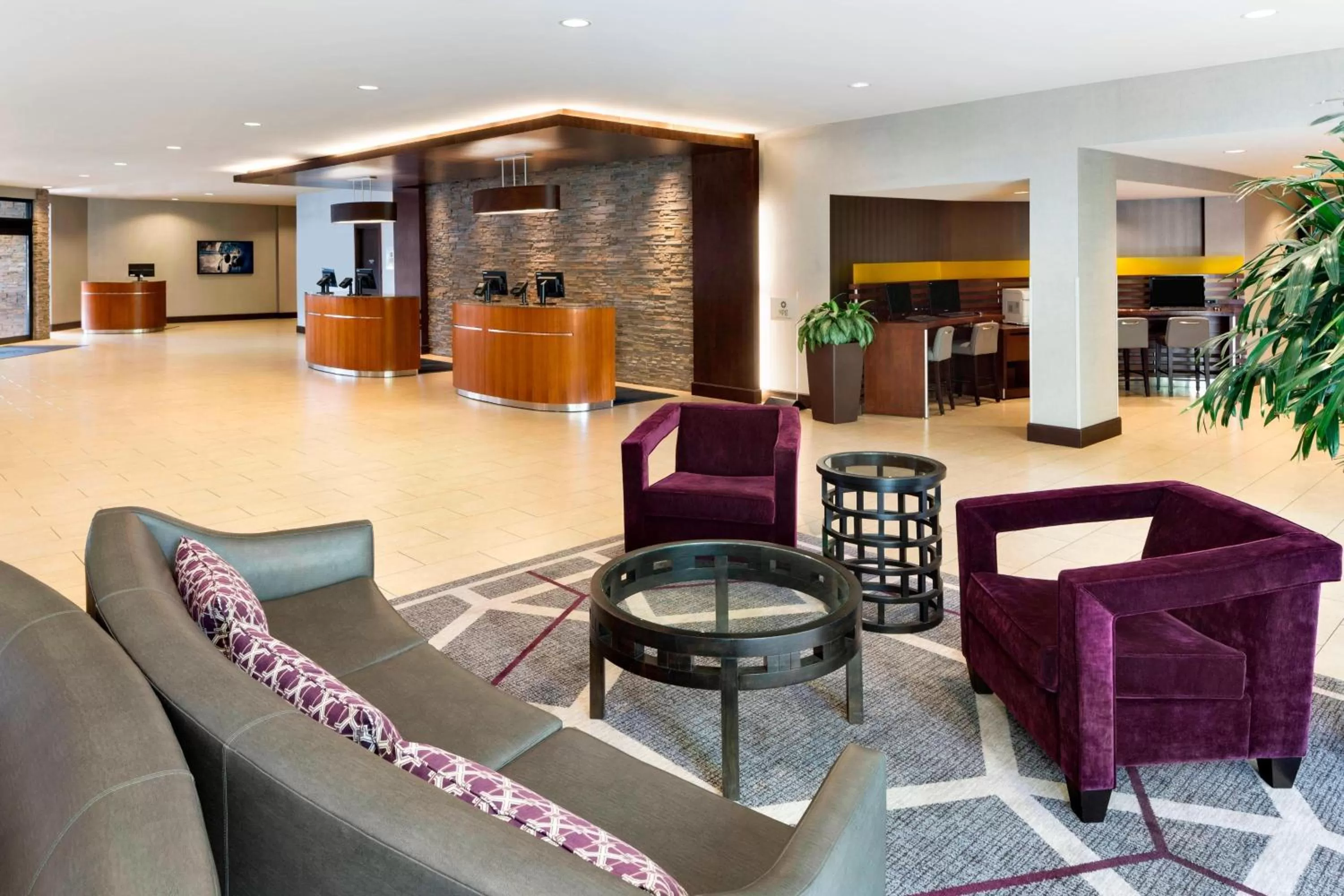 Lobby or reception in Sheraton Vancouver Airport Hotel