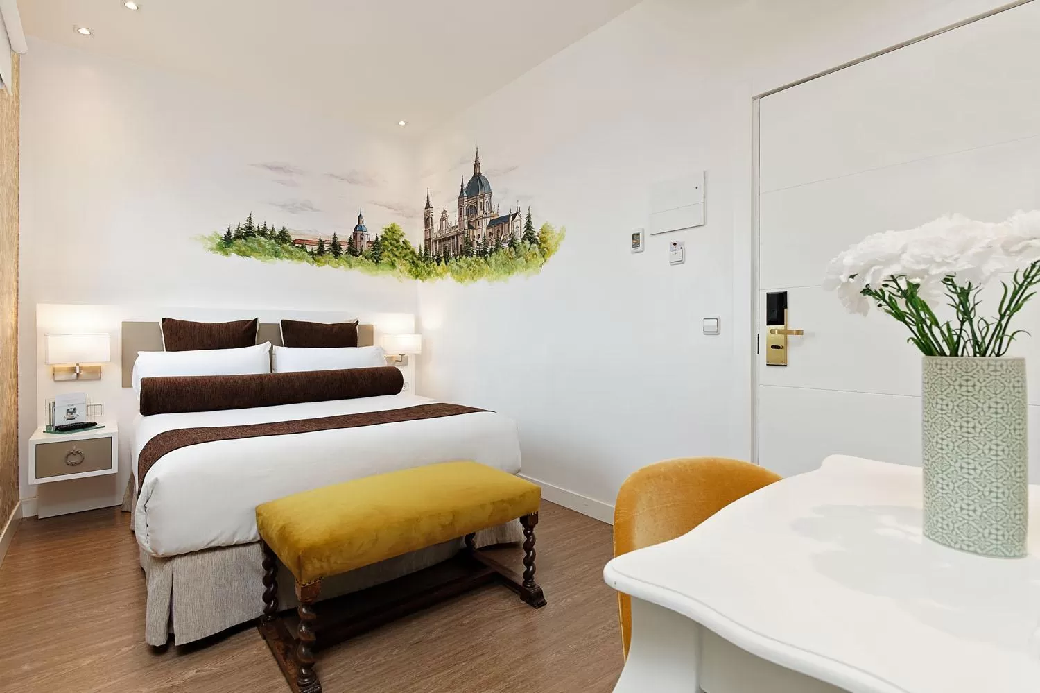 Photo of the whole room, Bed in Grupotel Mayorazgo