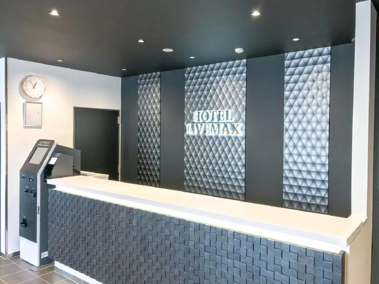 Lobby or reception in HOTEL LiVEMAX BUDGET Nagoya Shinkansen-guchi