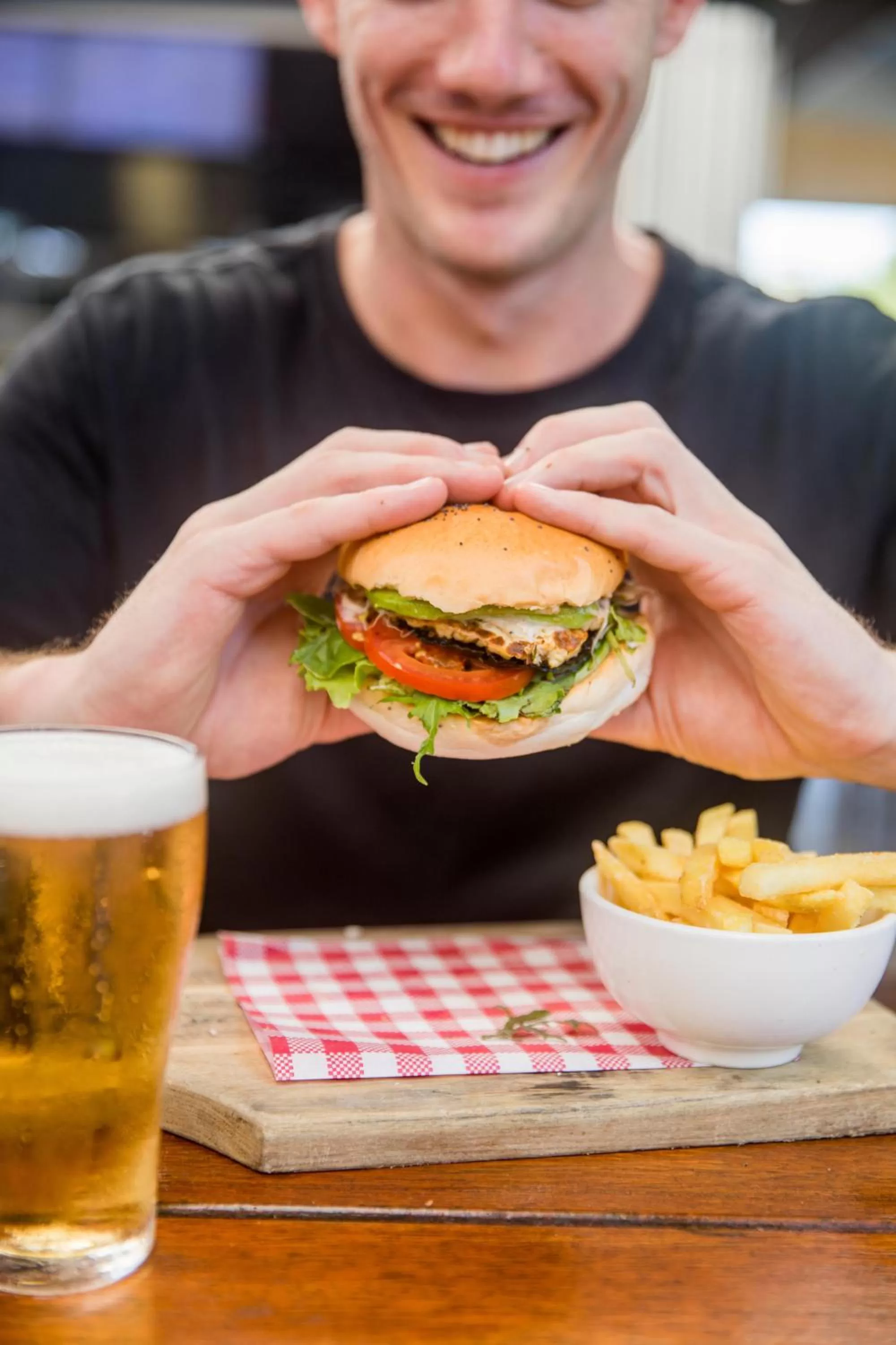 Restaurant/places to eat in The Park Hotel Motel, Suffolk Park