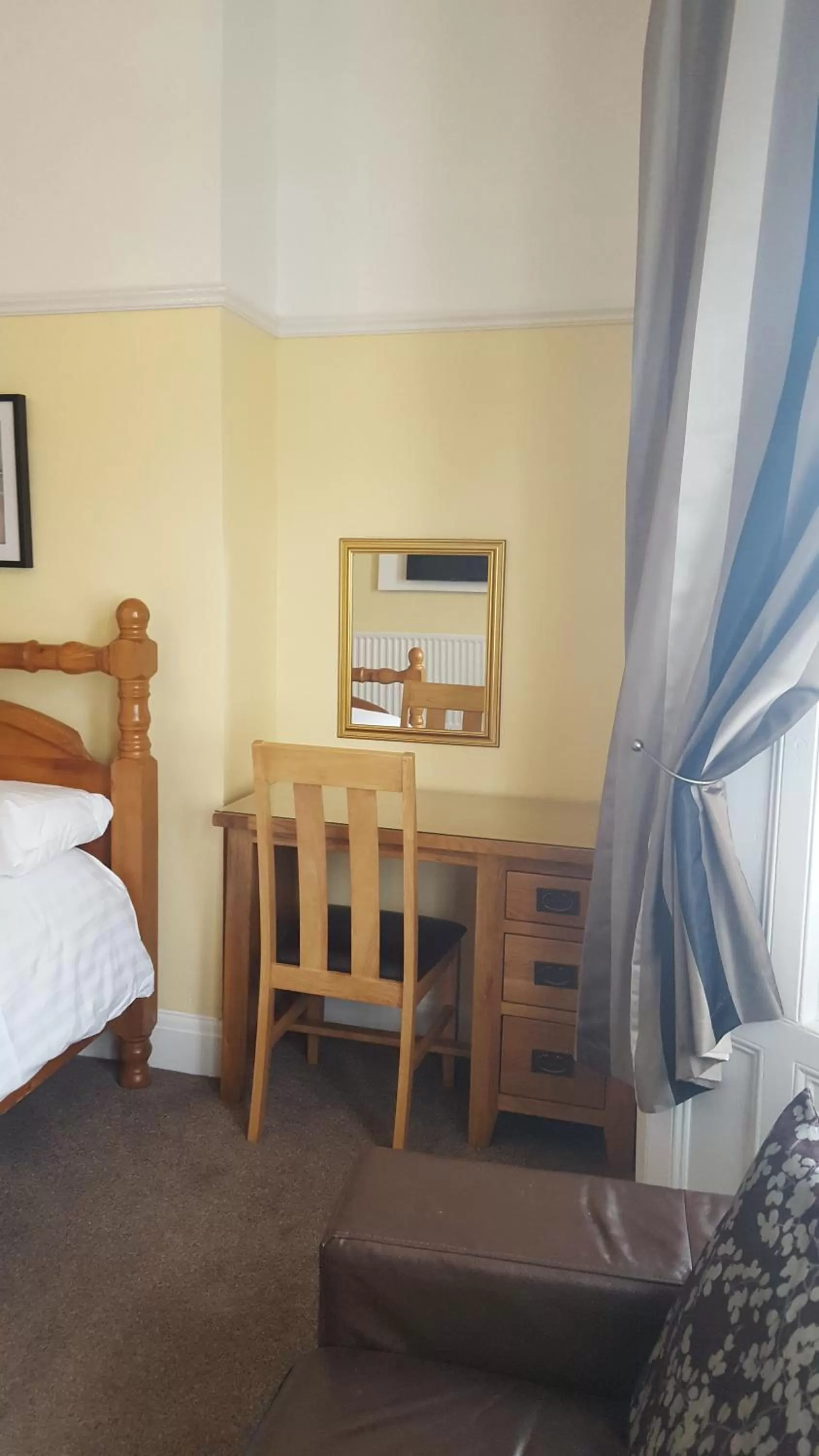 Bedroom, Bed in The Beacon Hotel