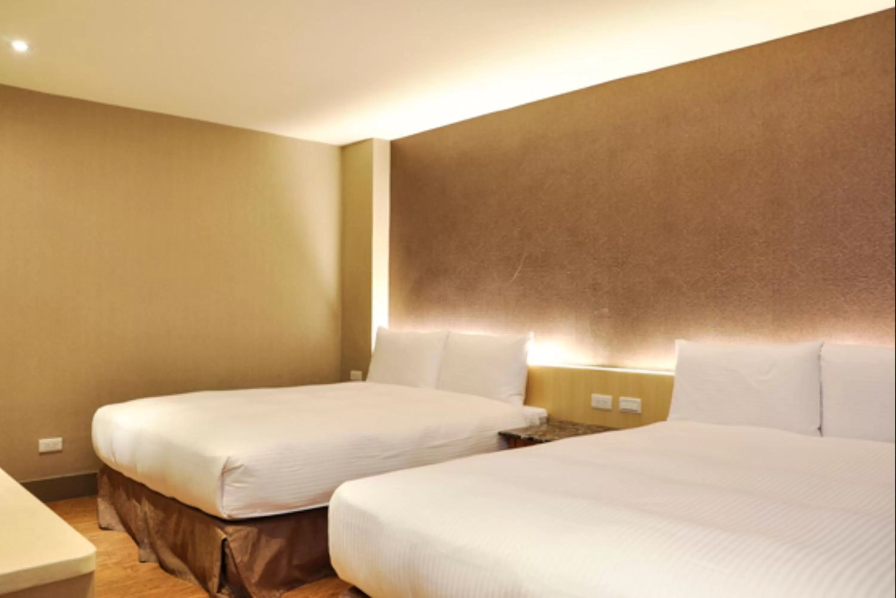 bunk bed in Simple Life Kaohsiung