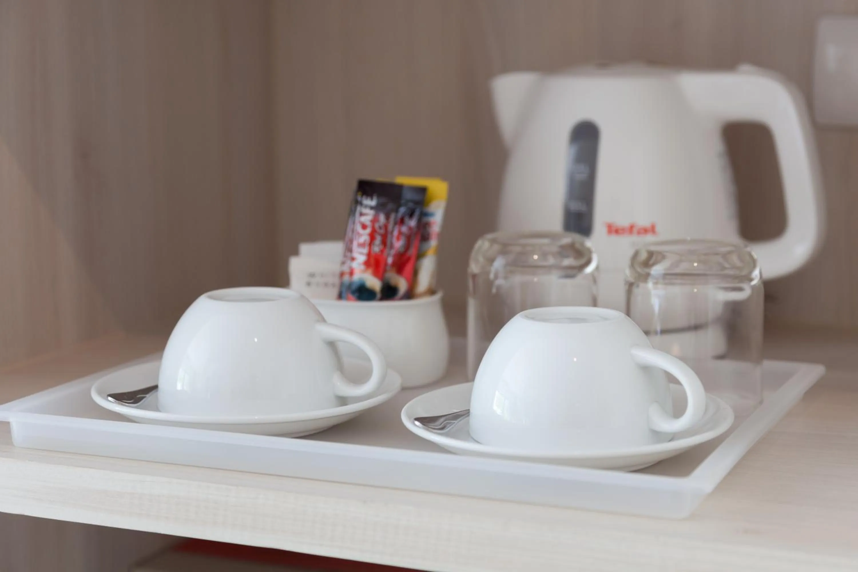 Coffee/tea facilities in Coral Inn