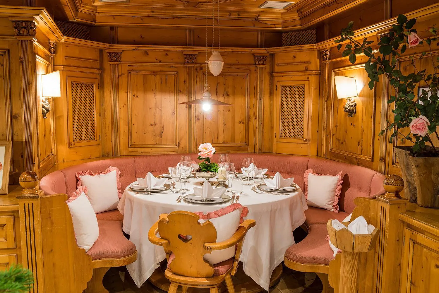 Restaurant/places to eat in Kolfuschgerhof Mountain Resort