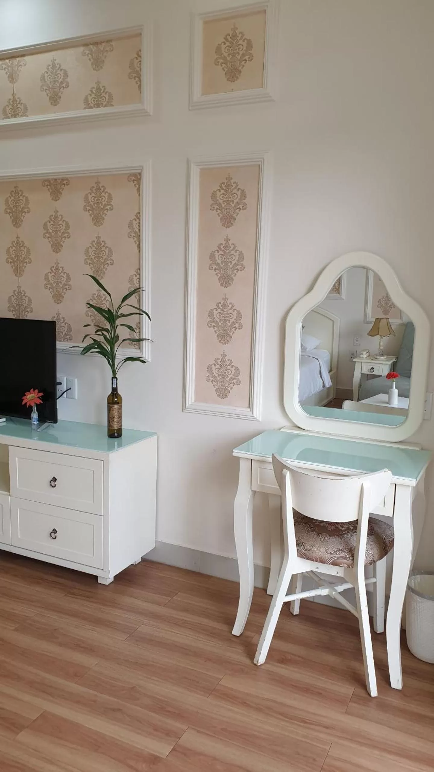 Dining Area in Chez Lotus Rose