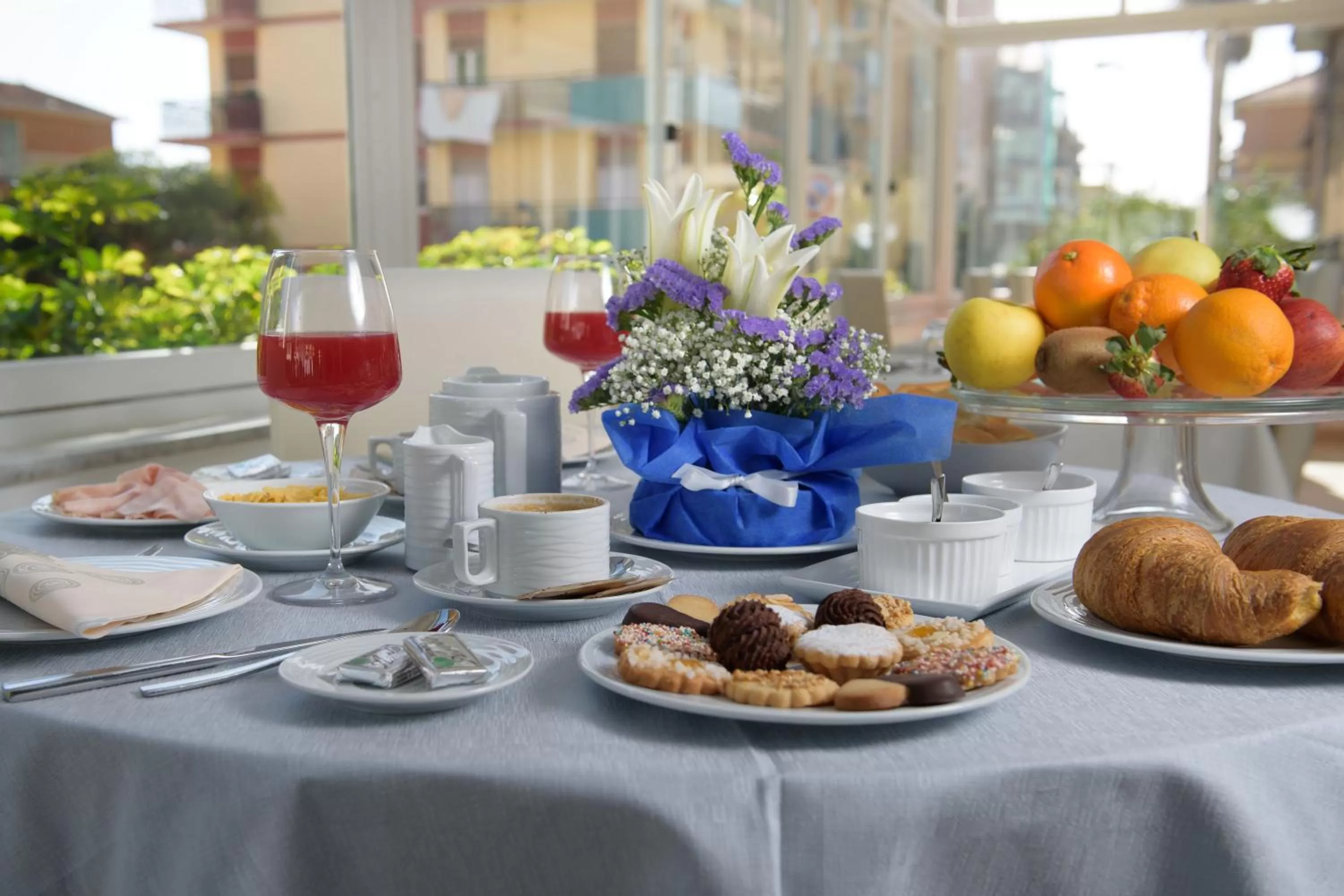 Food and drinks in Hotel Ristorante La Marina Mhotelsgroup