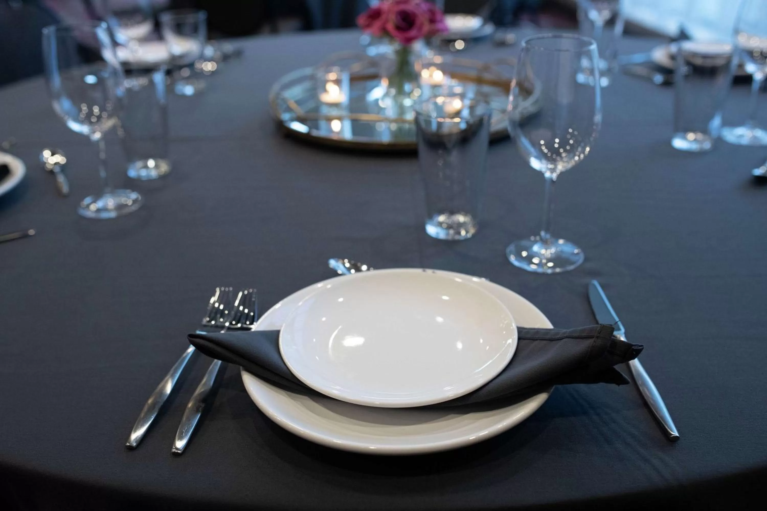 Meeting/conference room in The Axis Moline Hotel, Tapestry Collection By Hilton