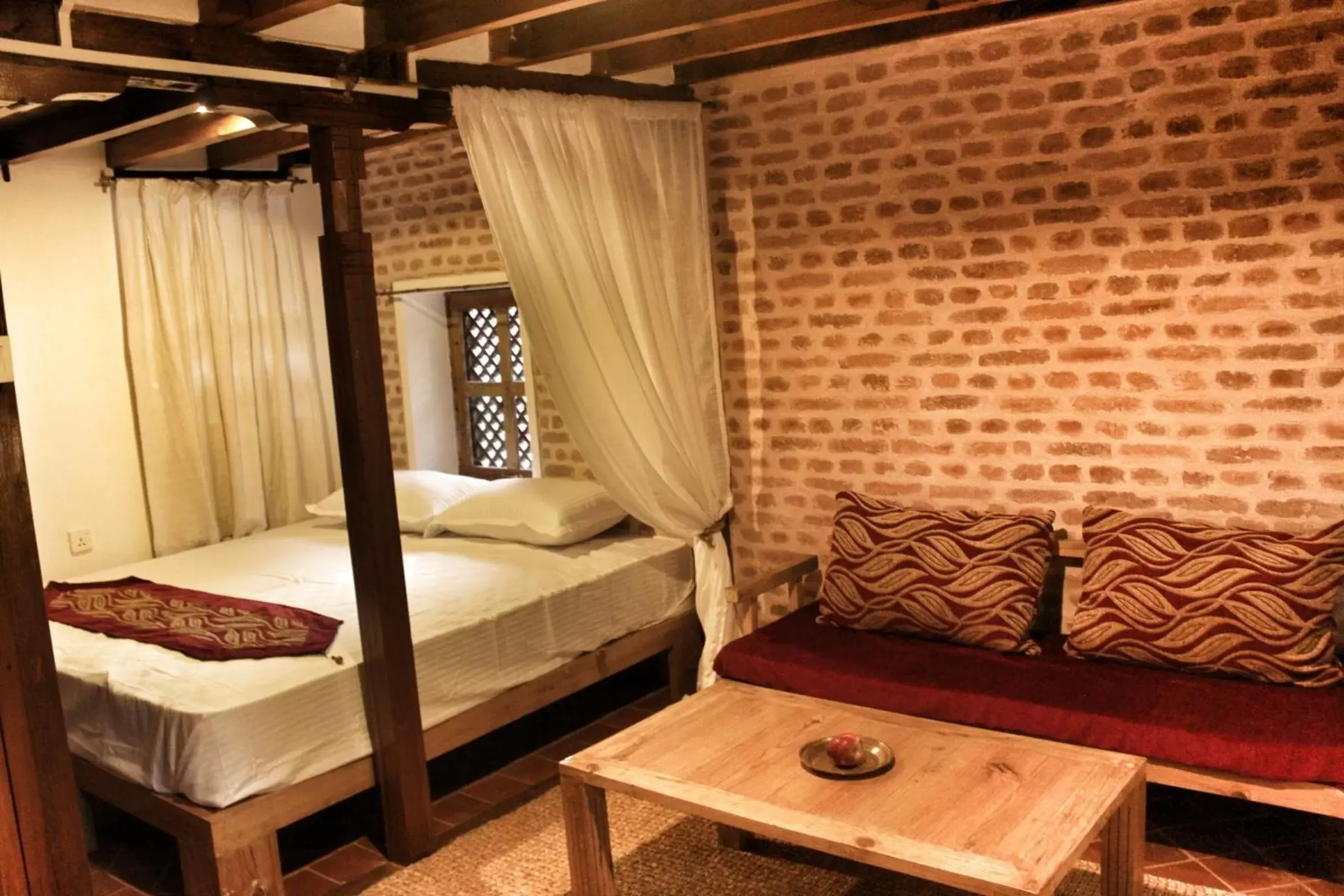 King Room - single occupancy in Boutique Heritage Home King Room - single occupancy in Boutique Heritage Home