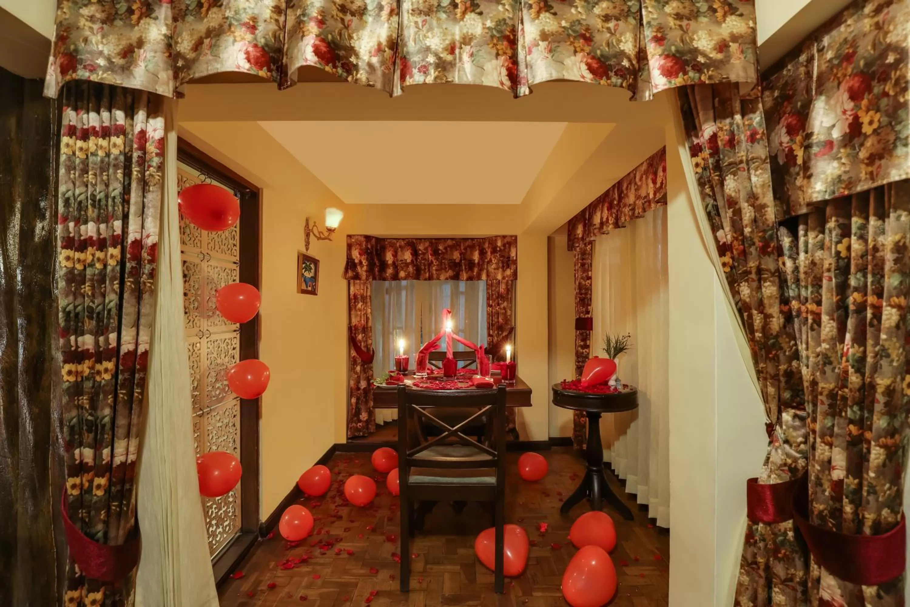 Restaurant/places to eat in Summit Grace Boutique Hotel & Spa