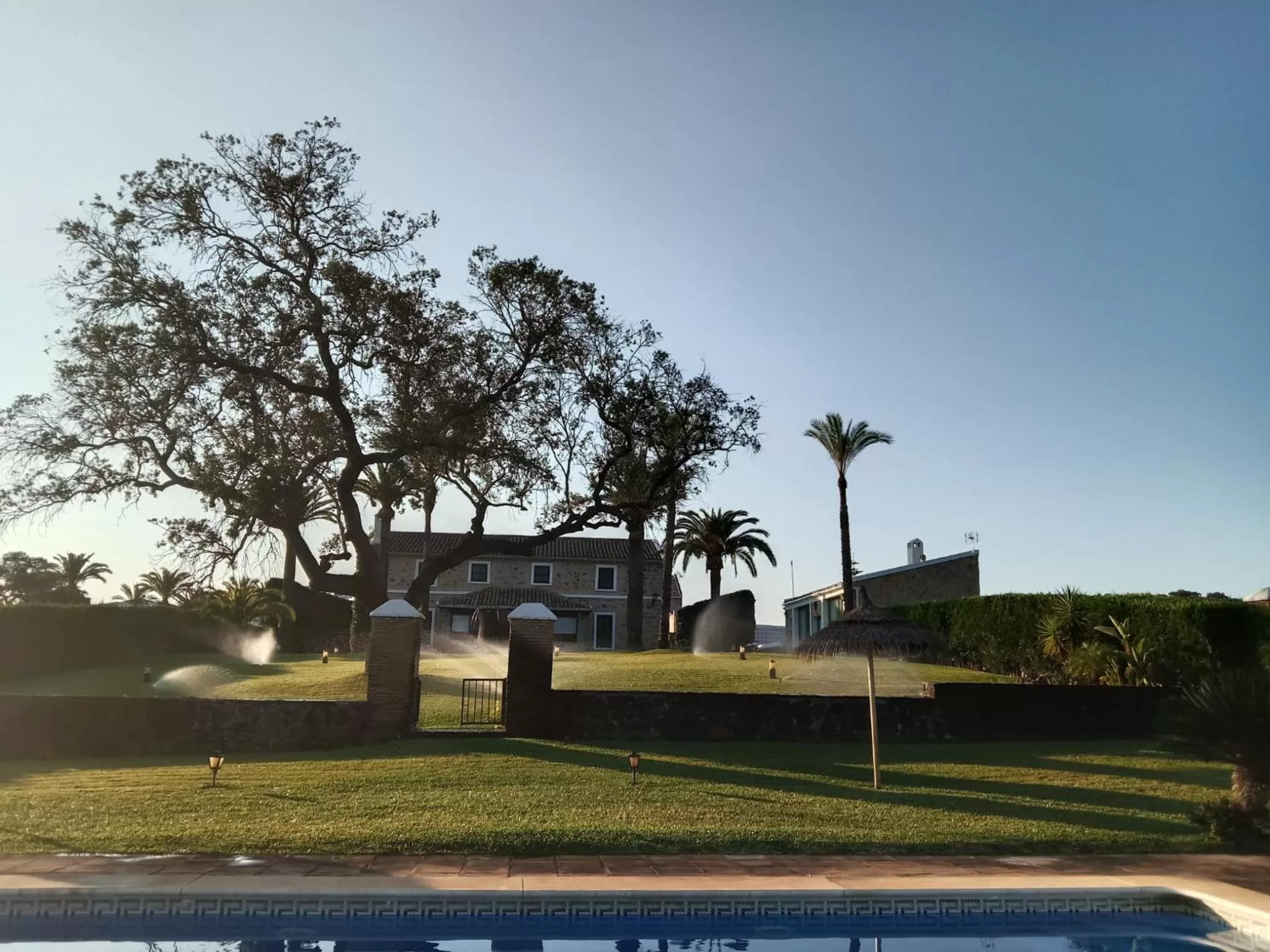 Swimming pool, Property Building in Alojamiento Rural Finca Barral