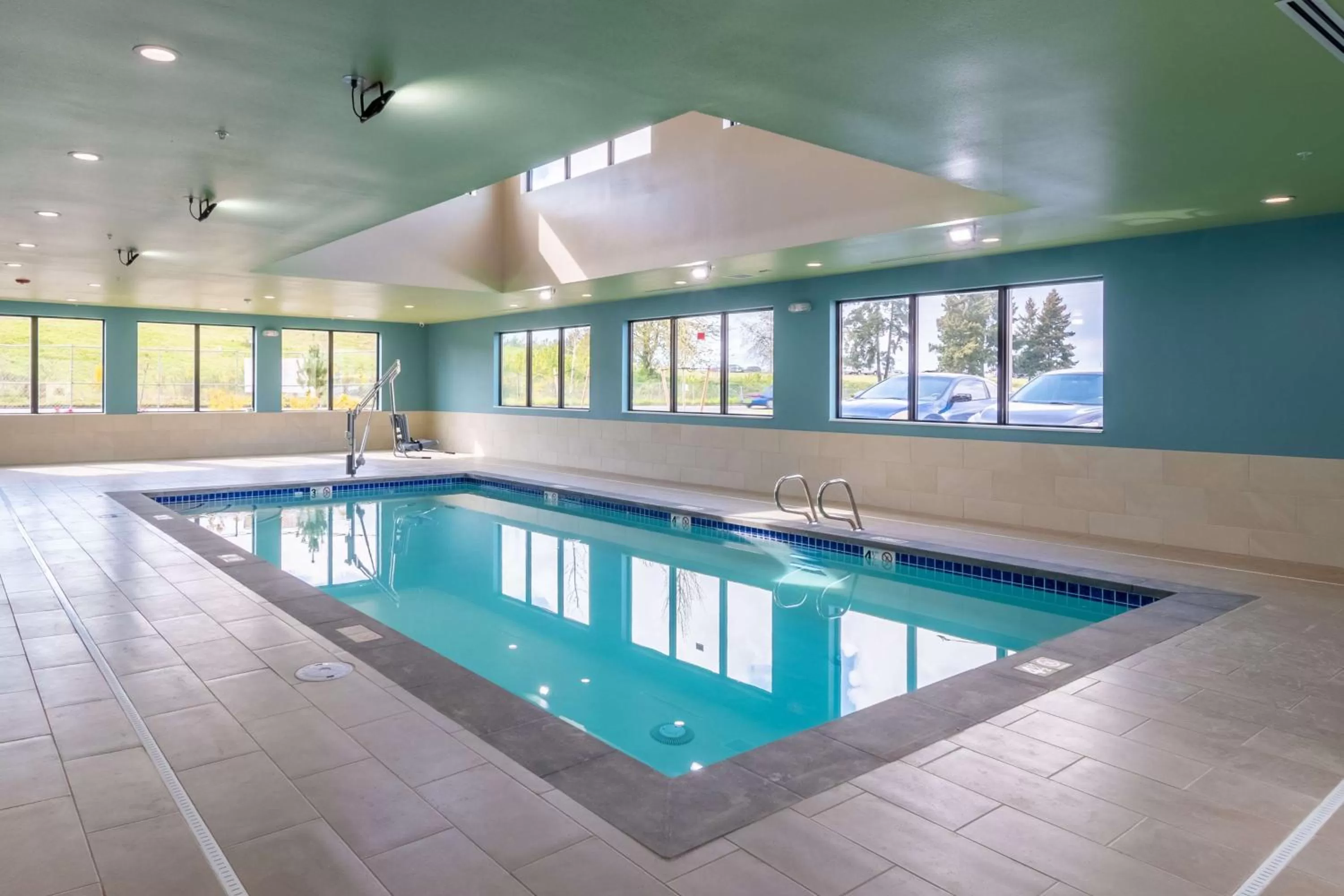 Pool view in Best Western Plus Tacoma Hotel