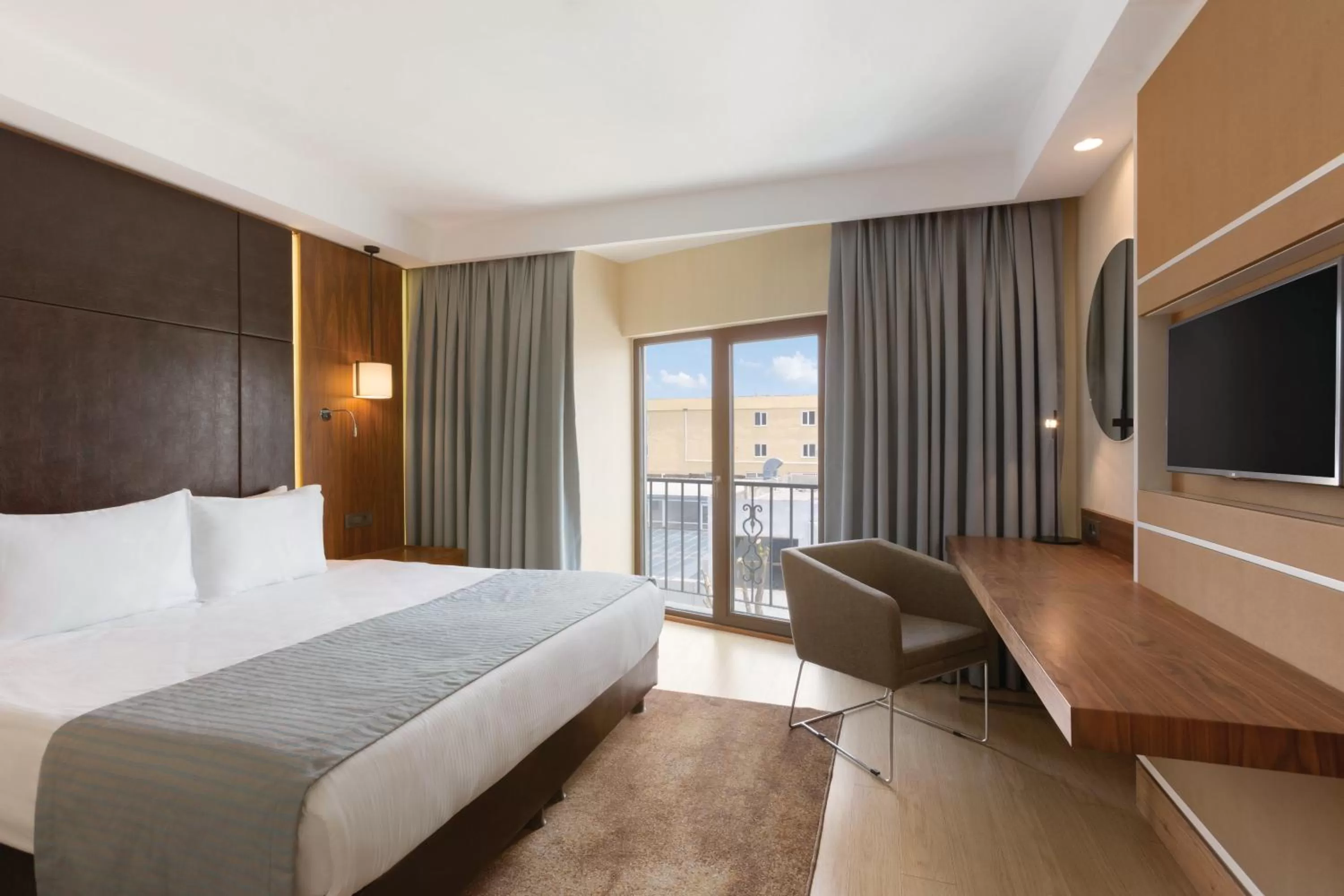 City view, Bed in Ramada by Wyndham Istanbul Florya