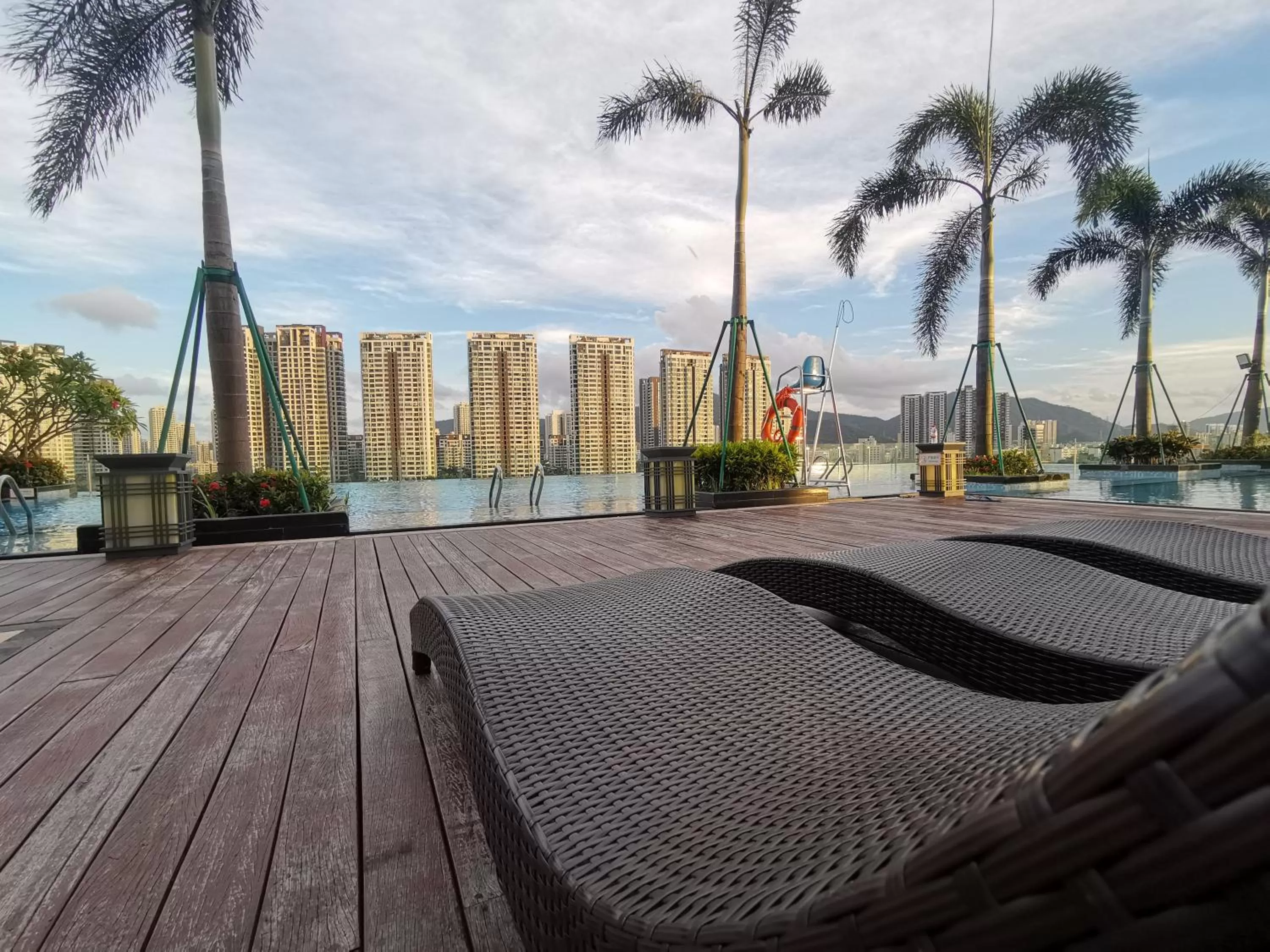 Swimming pool in Hyatt Place Zhuhai Jinshi