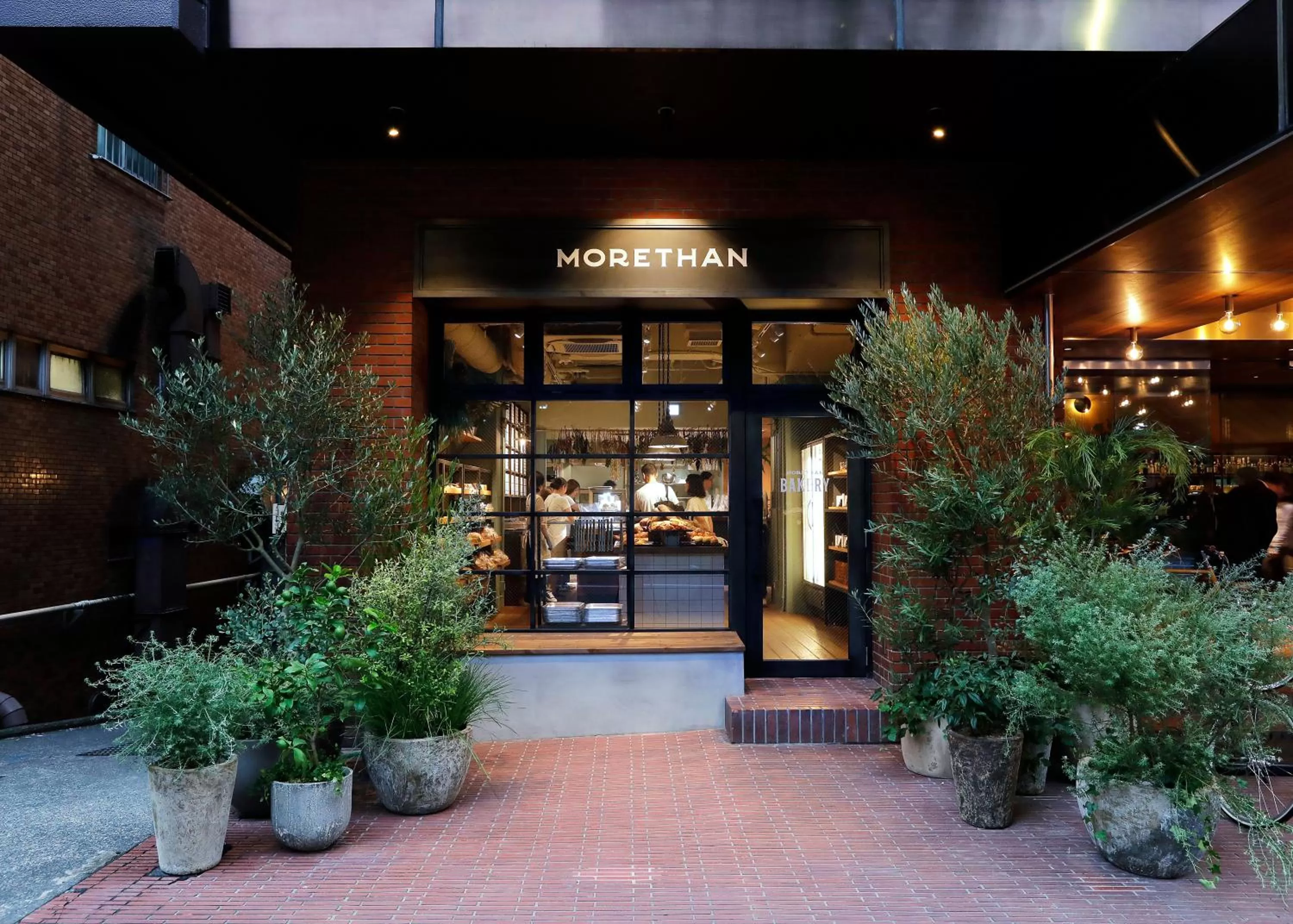 Property building in THE KNOT TOKYO Shinjuku