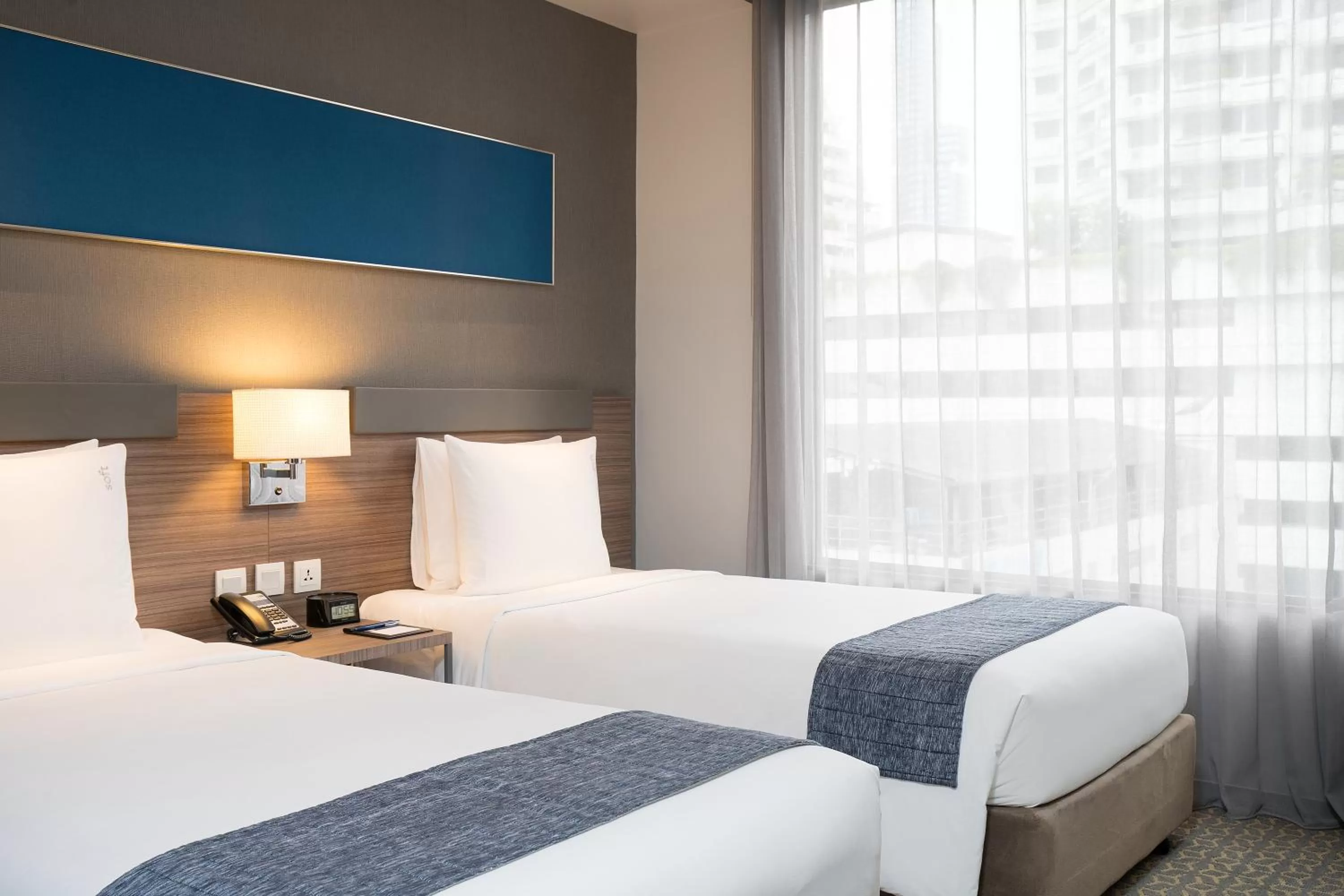Holiday Inn Express Bangkok Sathorn by IHG
