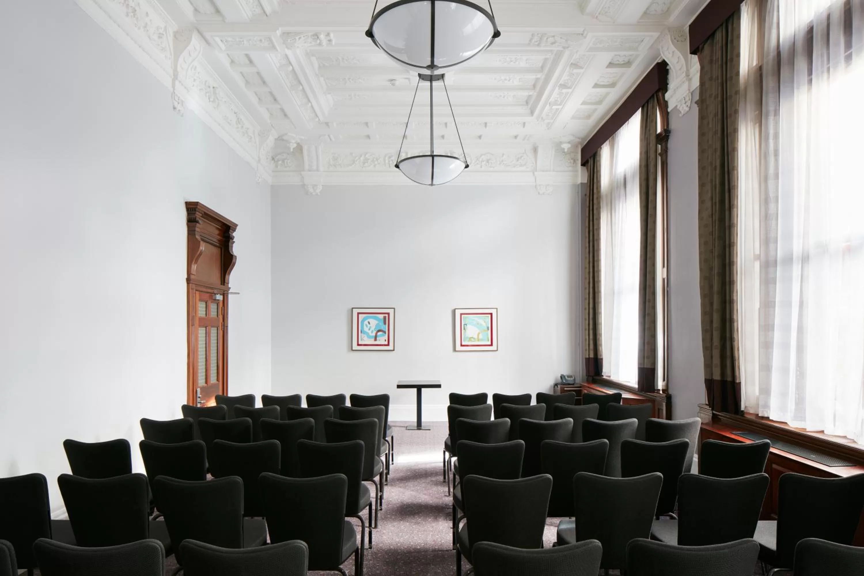 Meeting/conference room in Club Quarters Hotel Trafalgar Square, London
