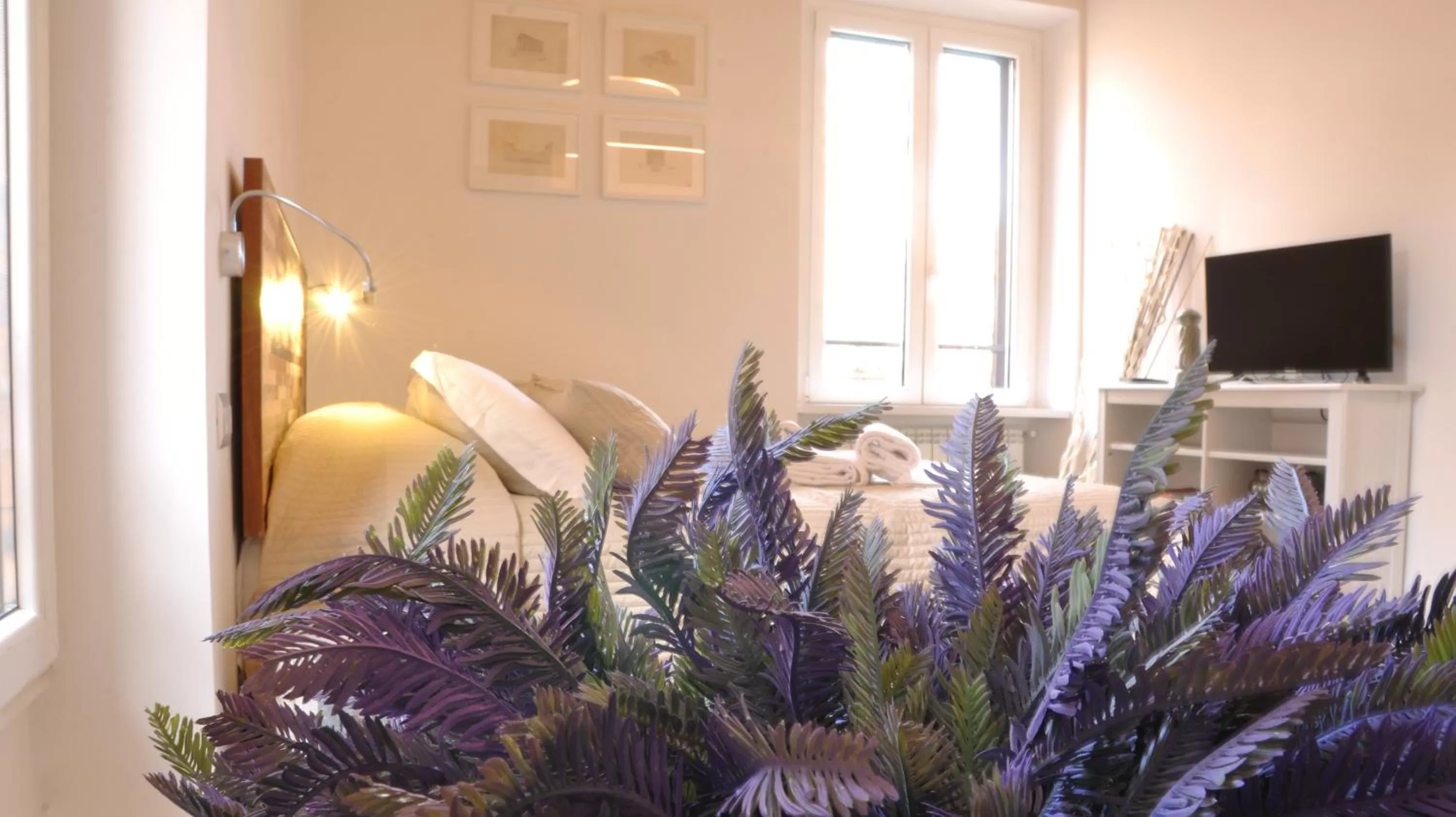 Communal lounge/ TV room, TV/Entertainment Center in B&B Casa Angelini