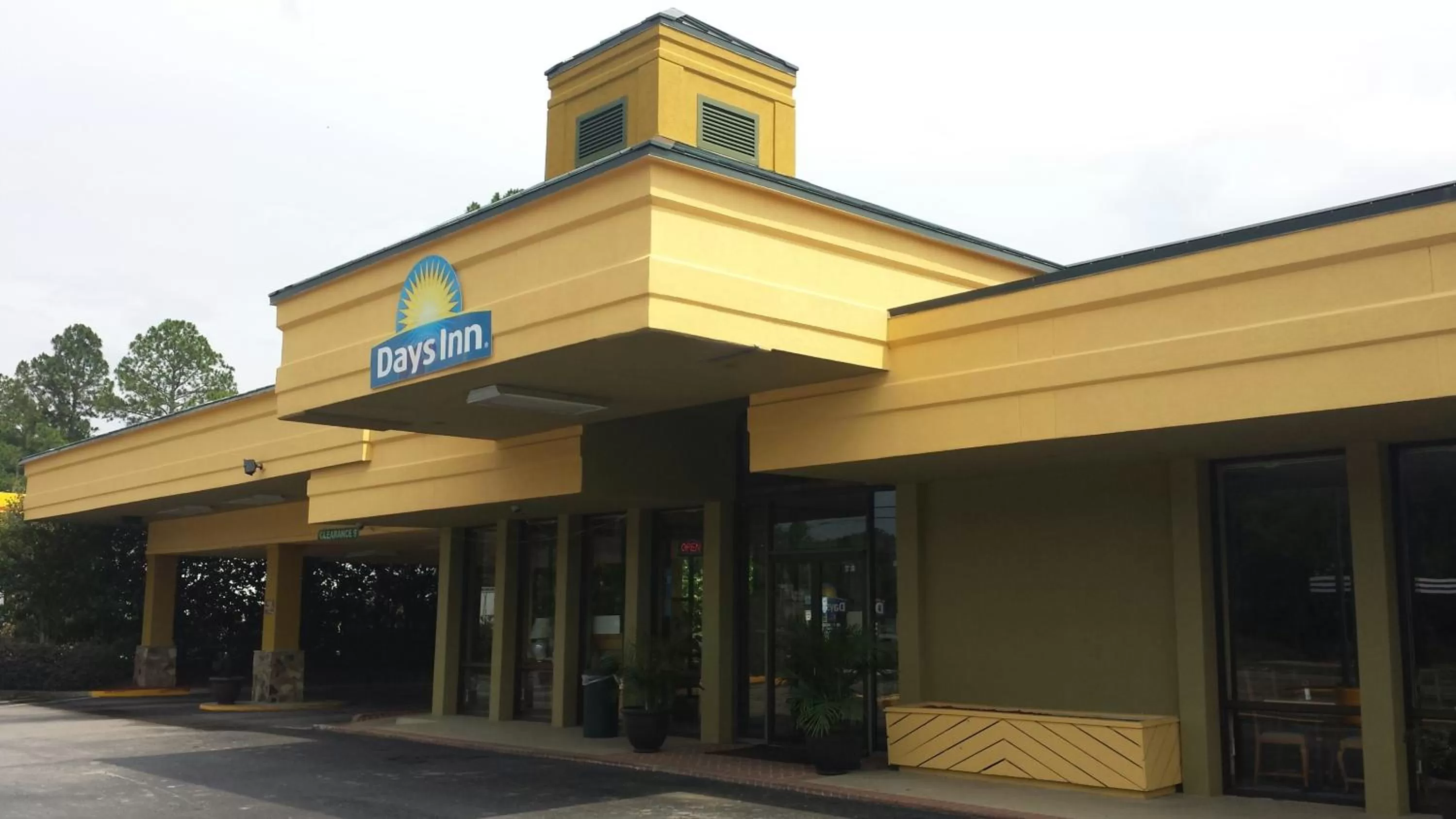 Lobby or reception in Days Inn by Wyndham Attalla