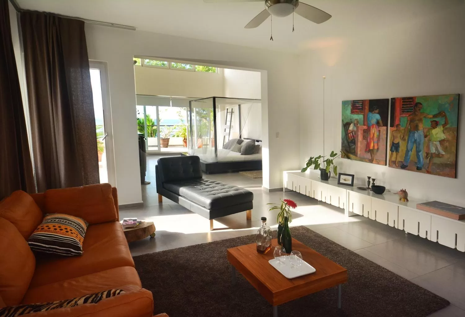 Seating area in Instyle Residences at Infiniti Blu