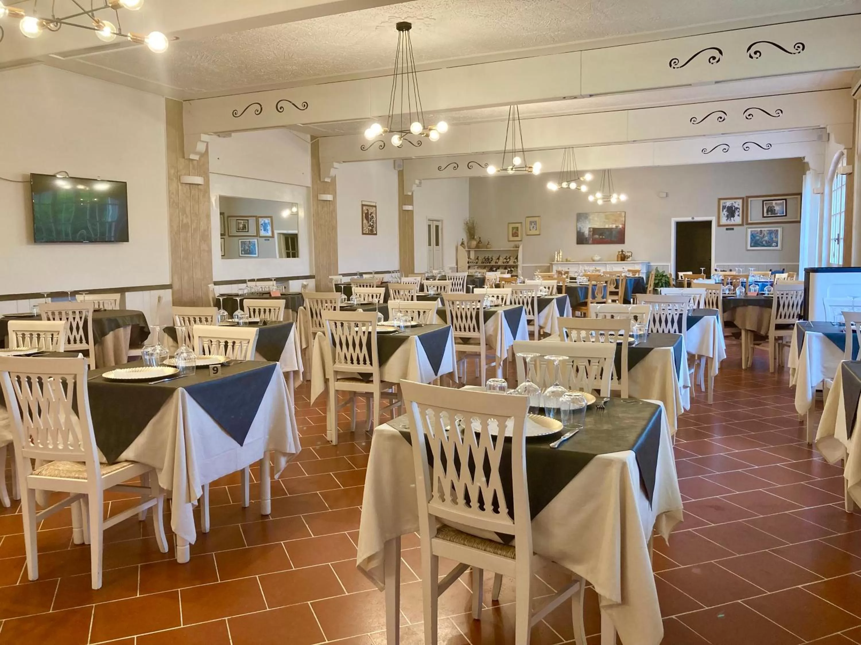 Restaurant/Places to Eat in Hotel Vedute