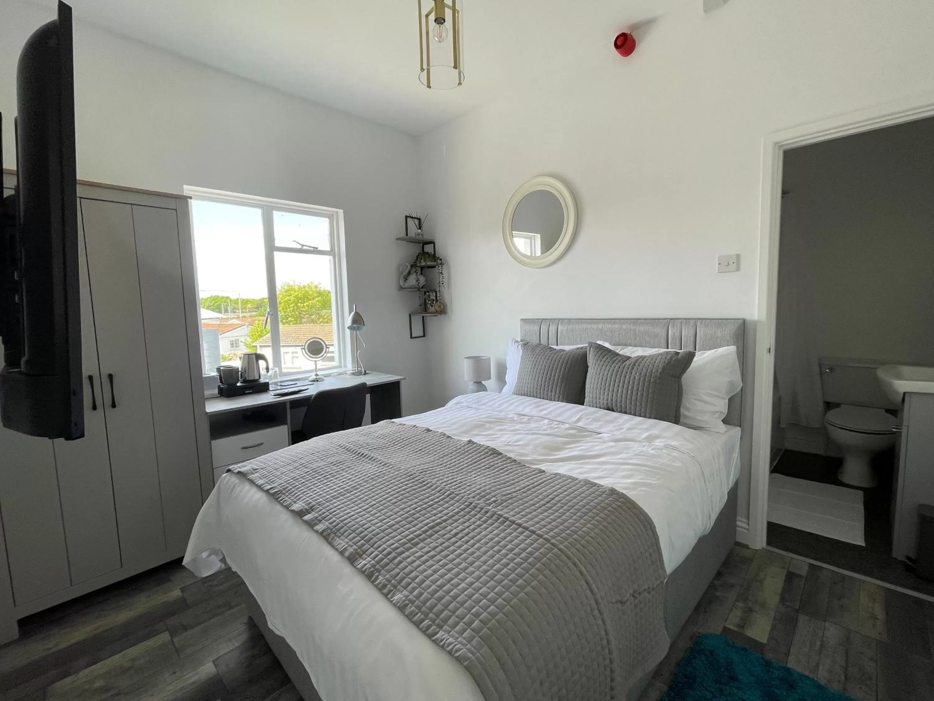 Bed in Isabella Rooms