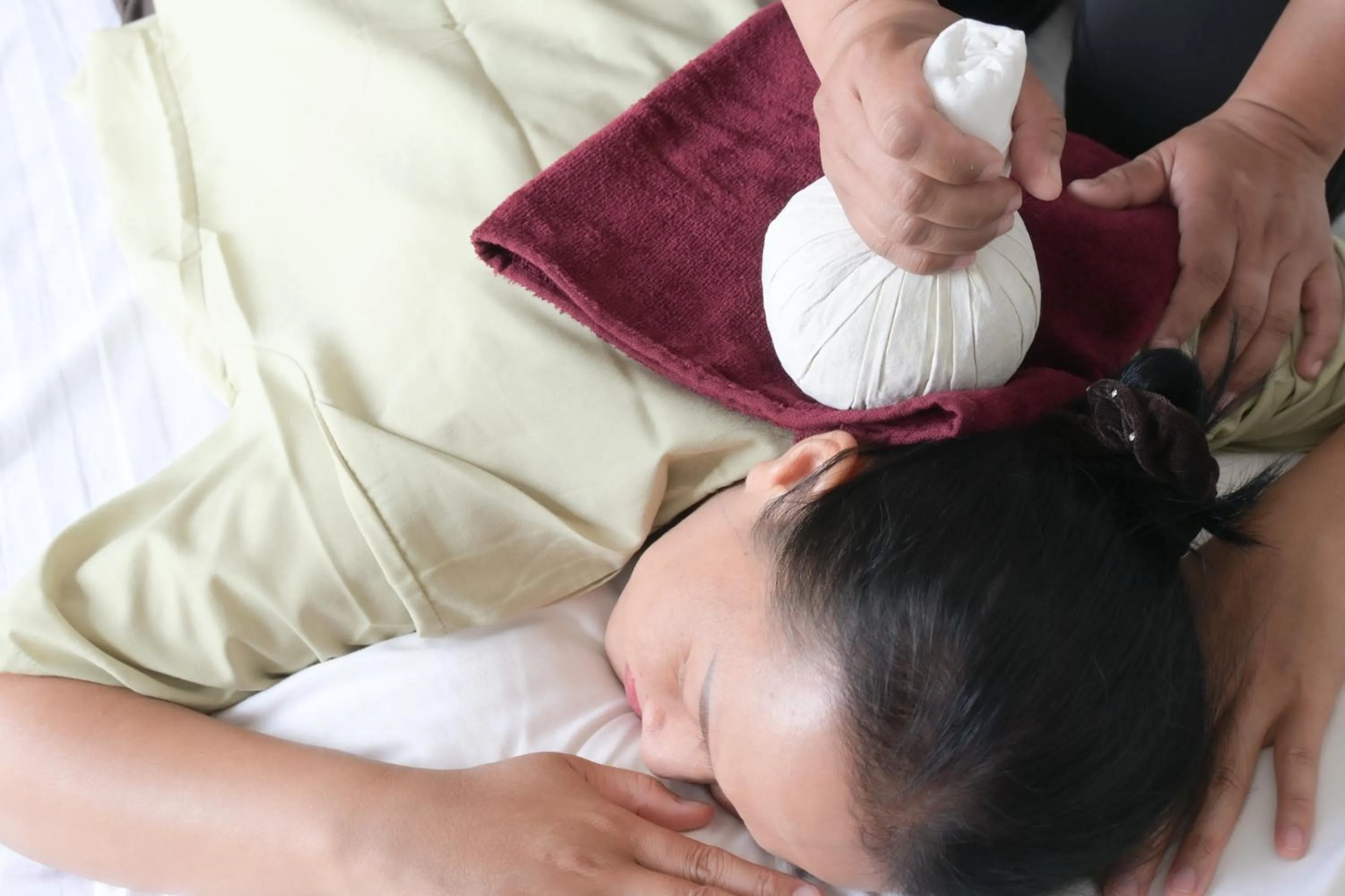 Massage in Sino Maison
