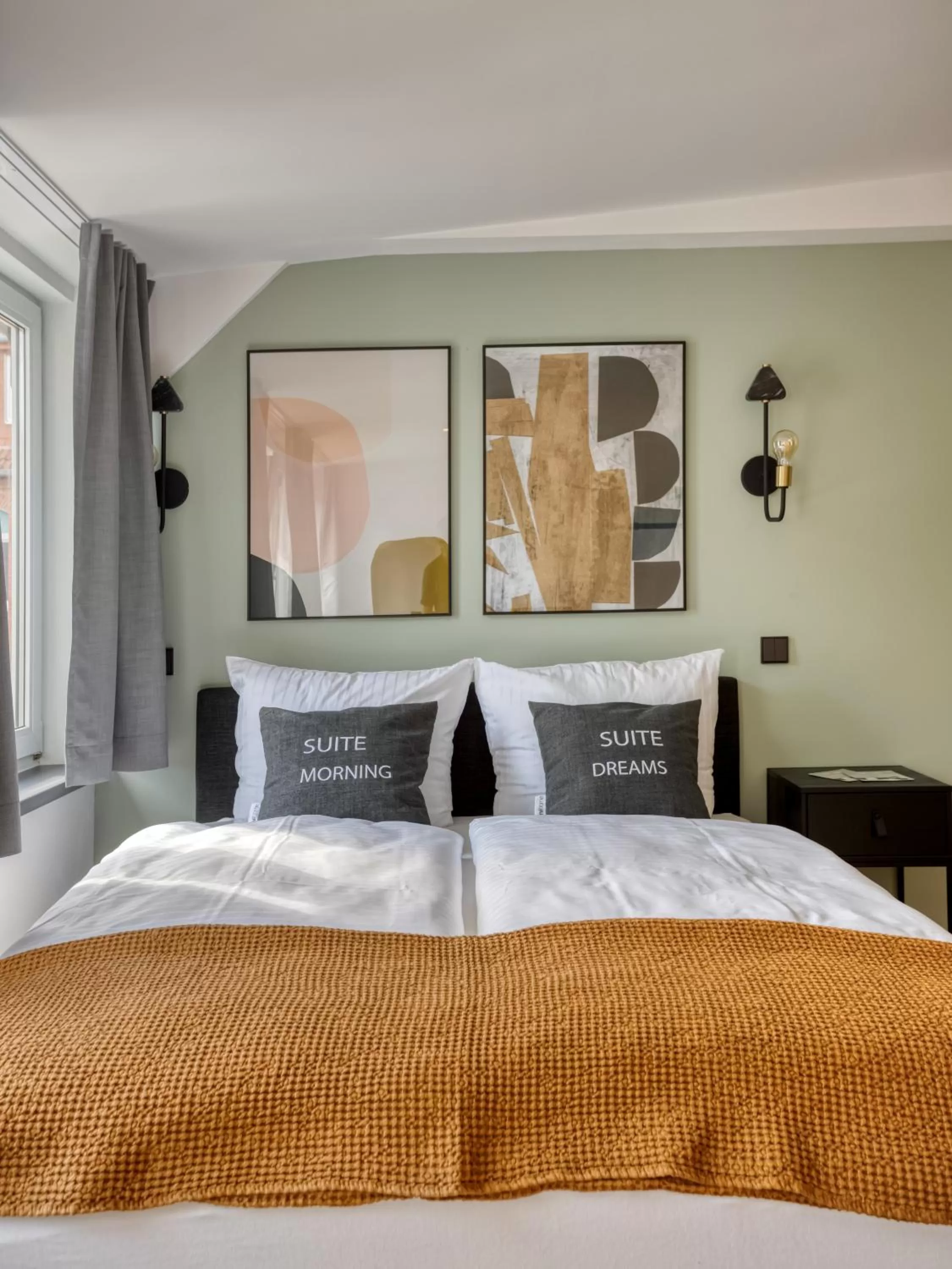 Bed in Limehome Erfurt Schmidtstedter Straße