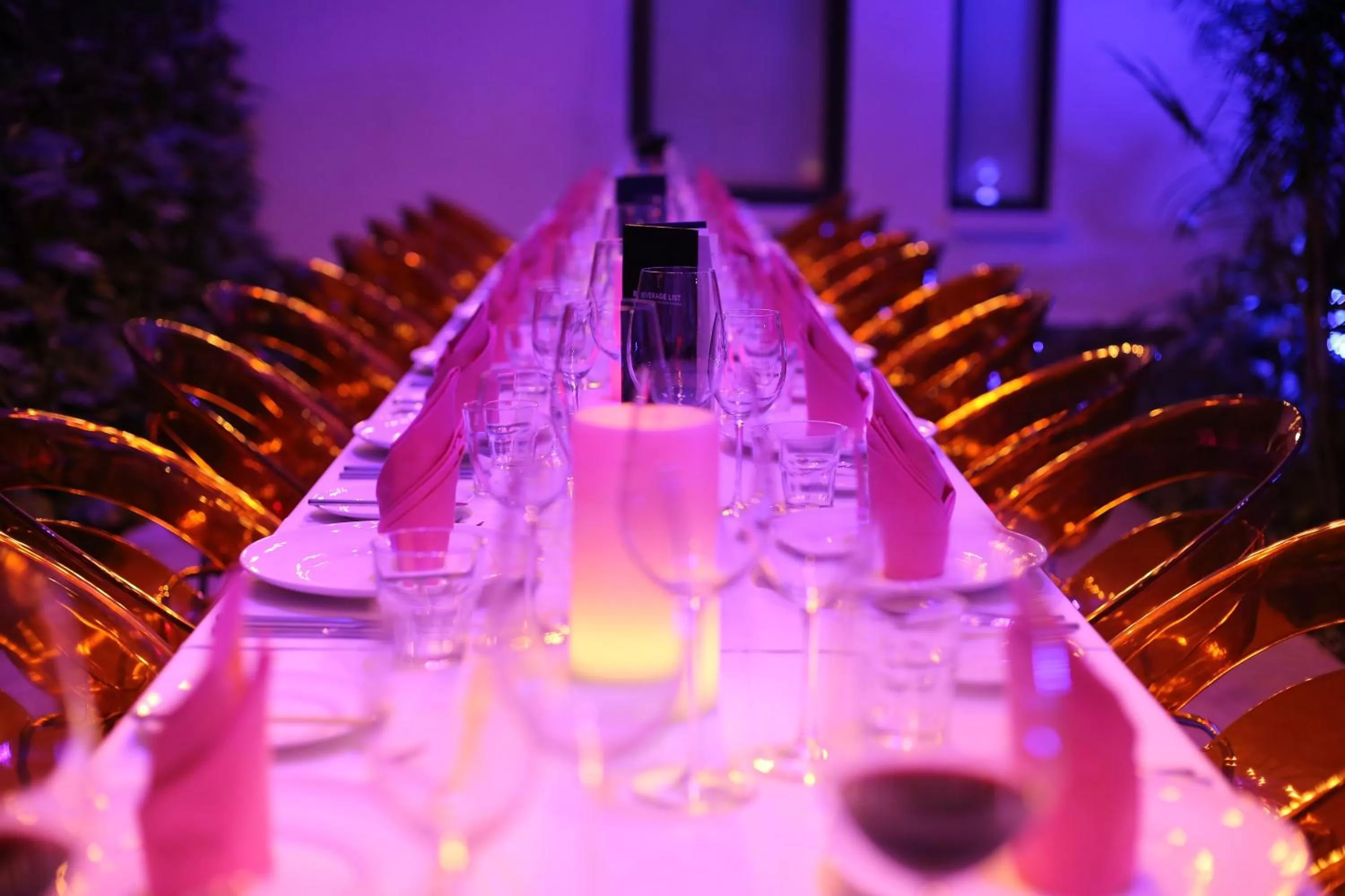 Restaurant/places to eat in SUN & MOON, Urban Hotel