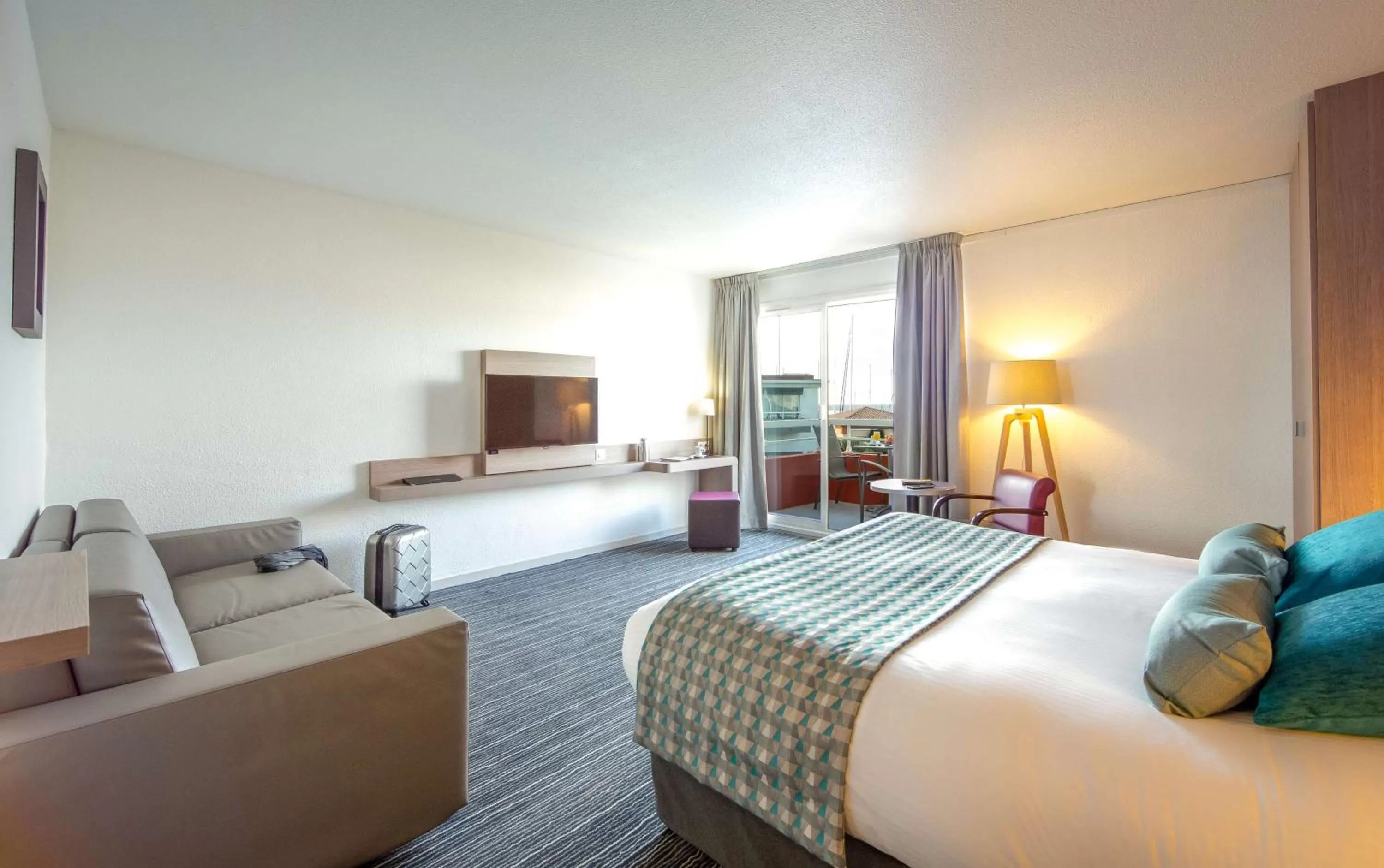 Bedroom, Bed in Best Western Plus La Marina