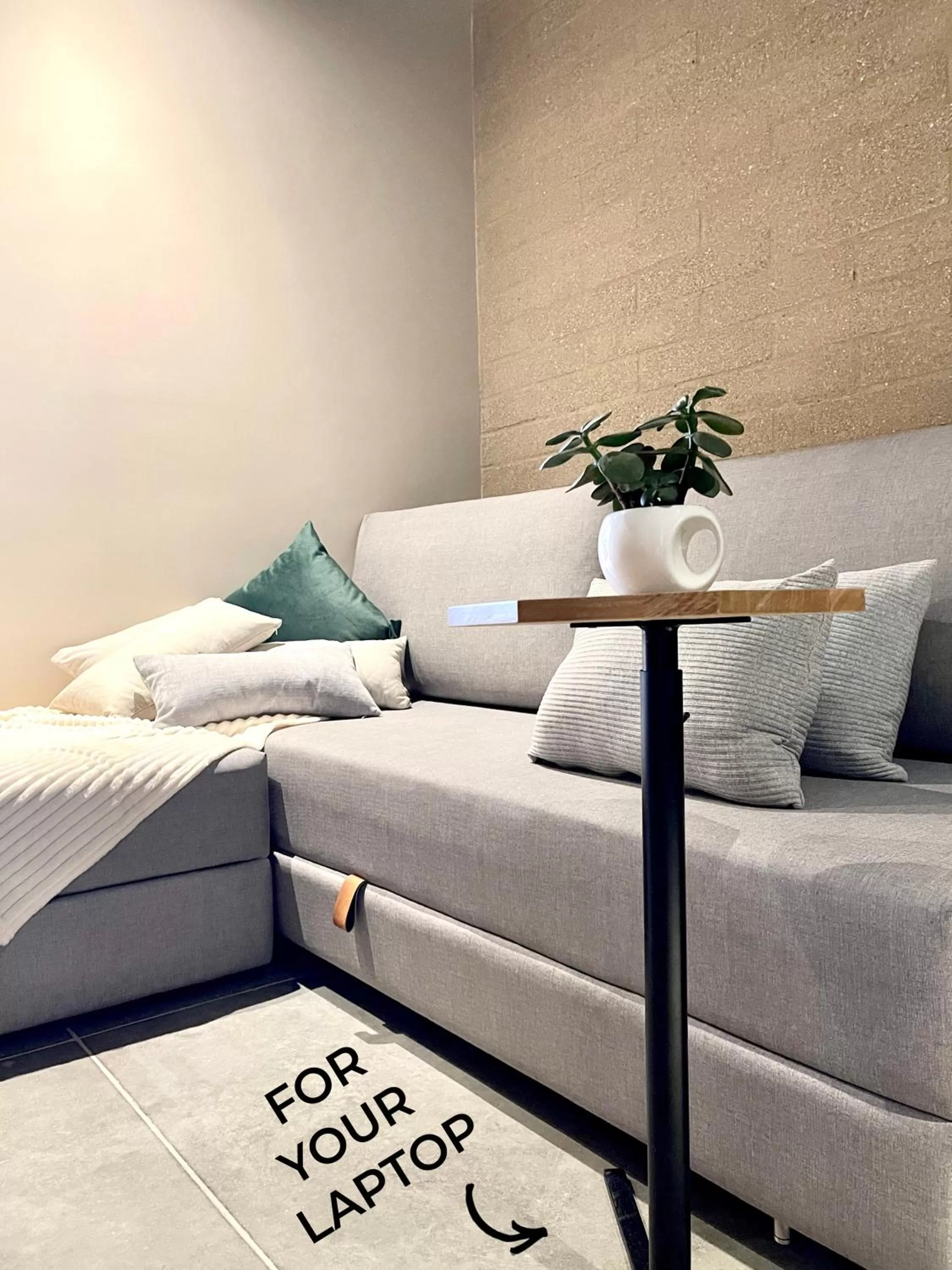 Living room, Bed in Beminimal Hotel