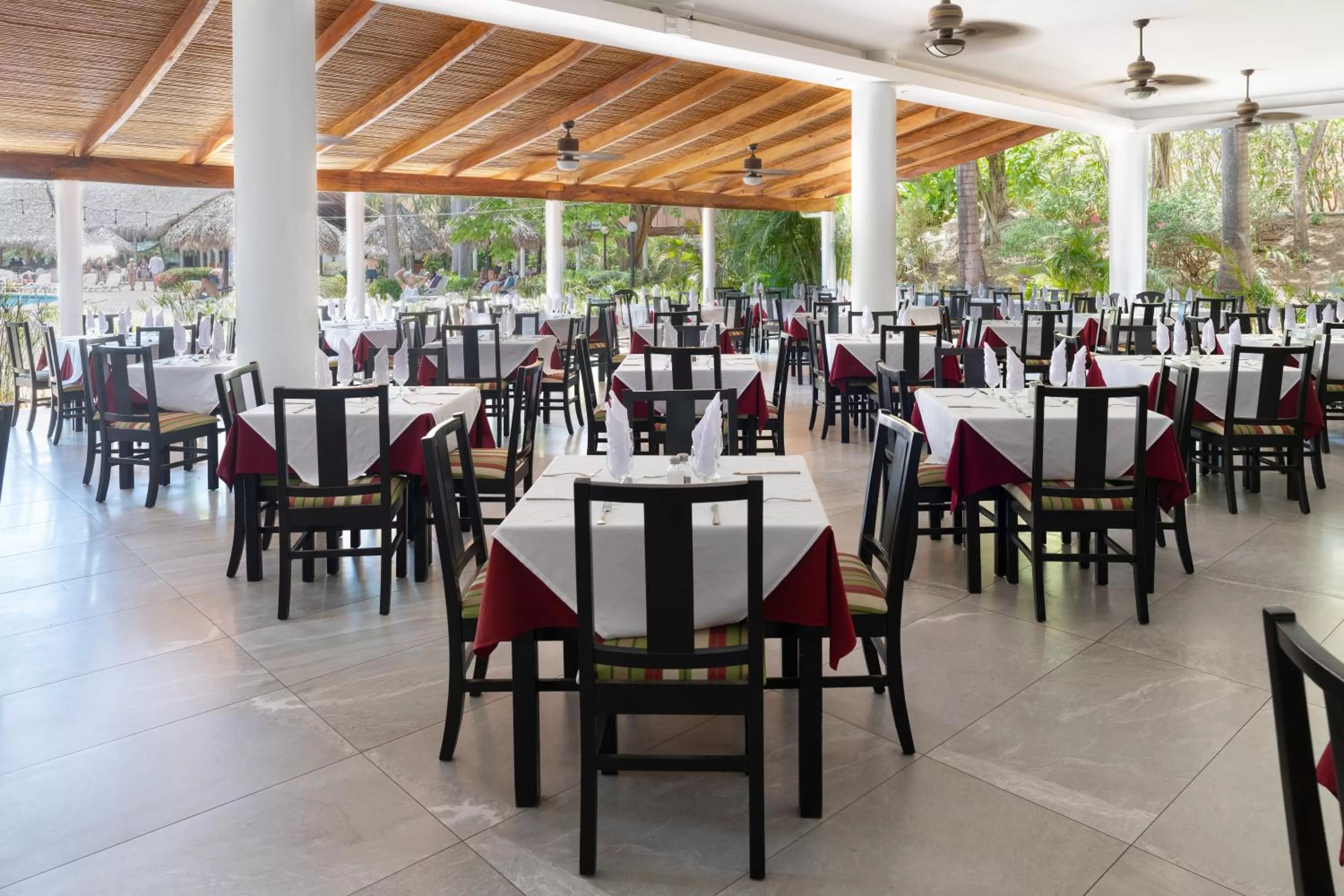 Restaurant/places to eat in Occidental Tamarindo - All Inclusive