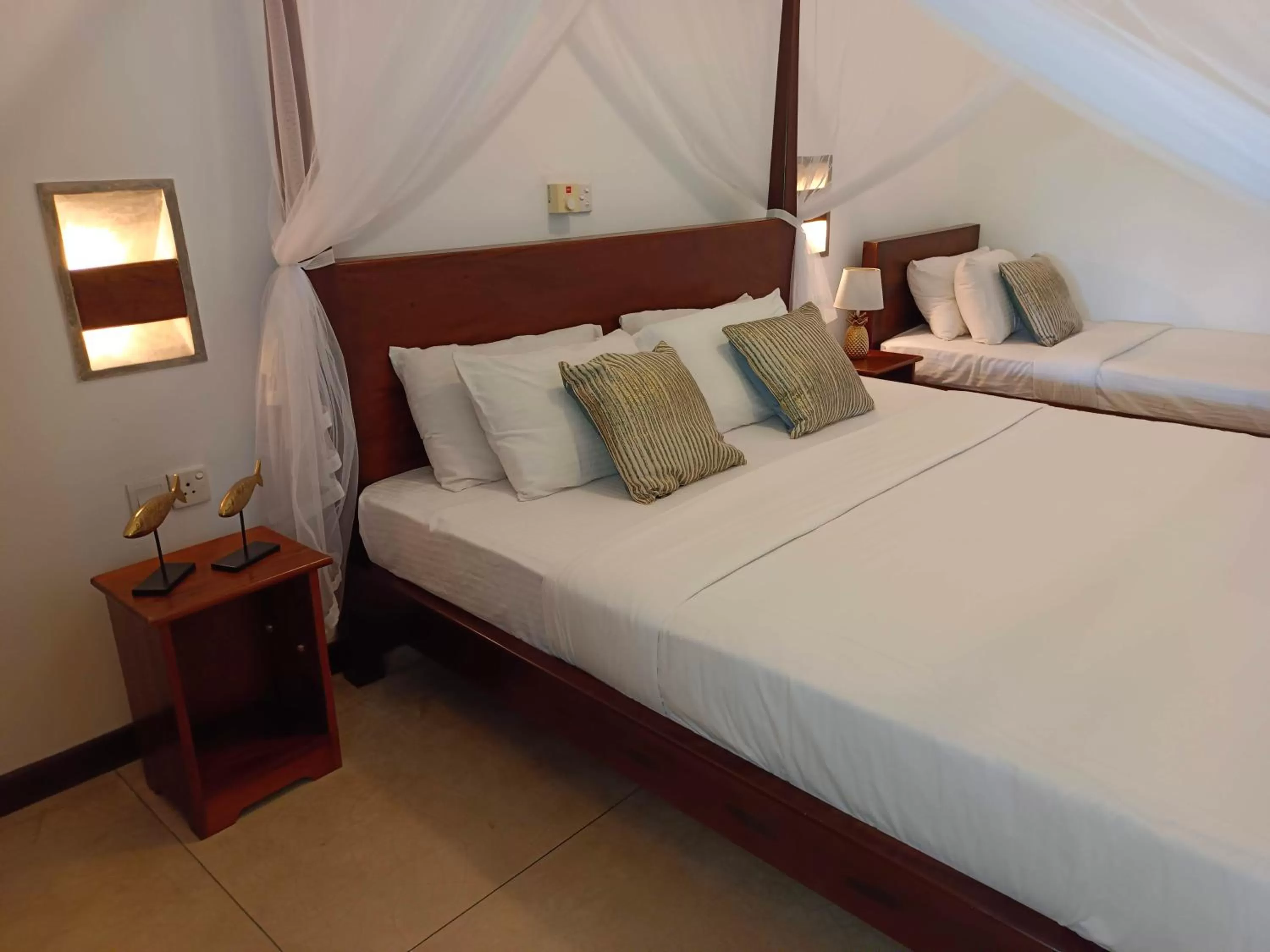 Bed in Weligama Ocean Breeze
